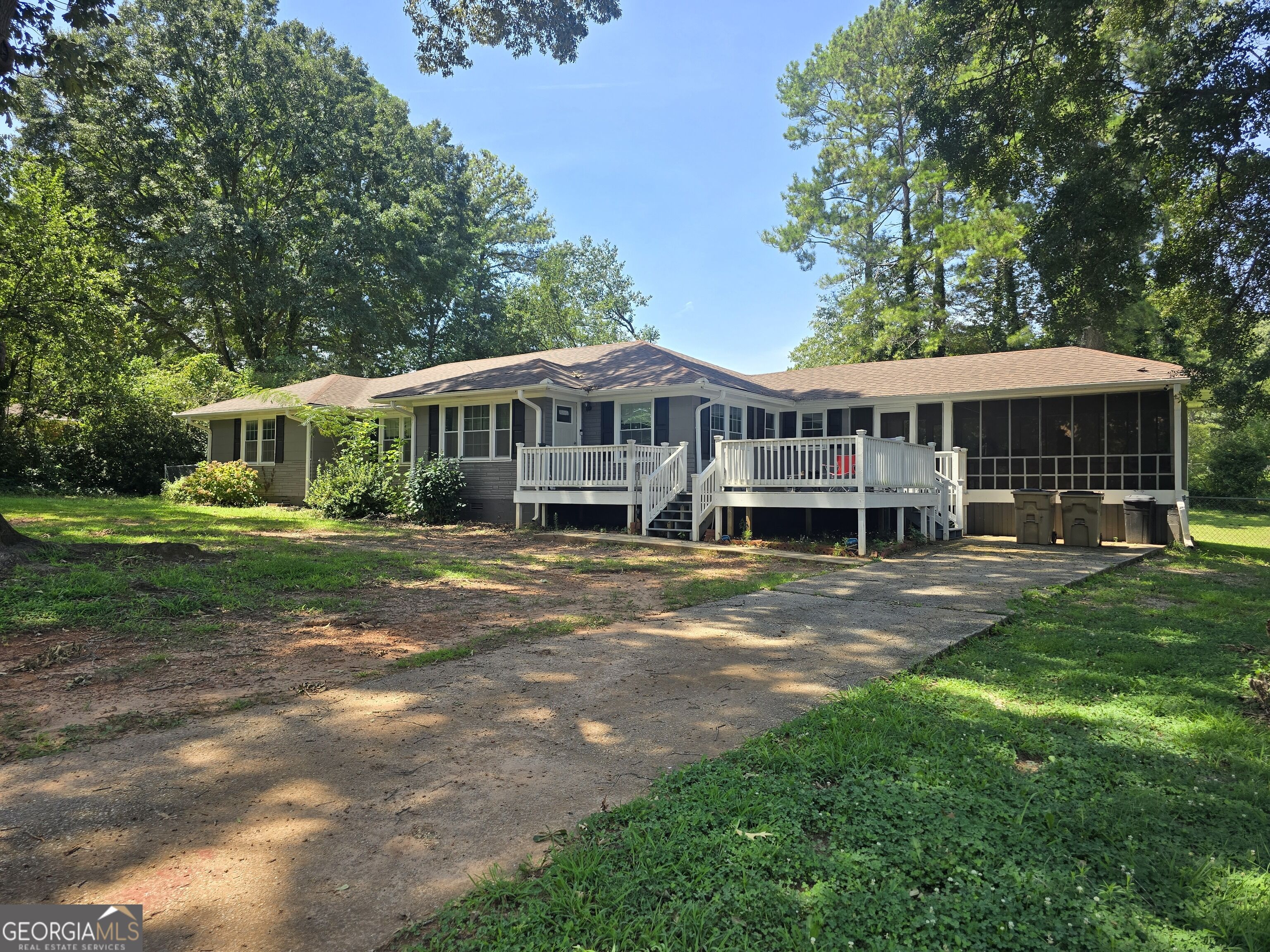 7379 Dexter Drive Property Photo 1