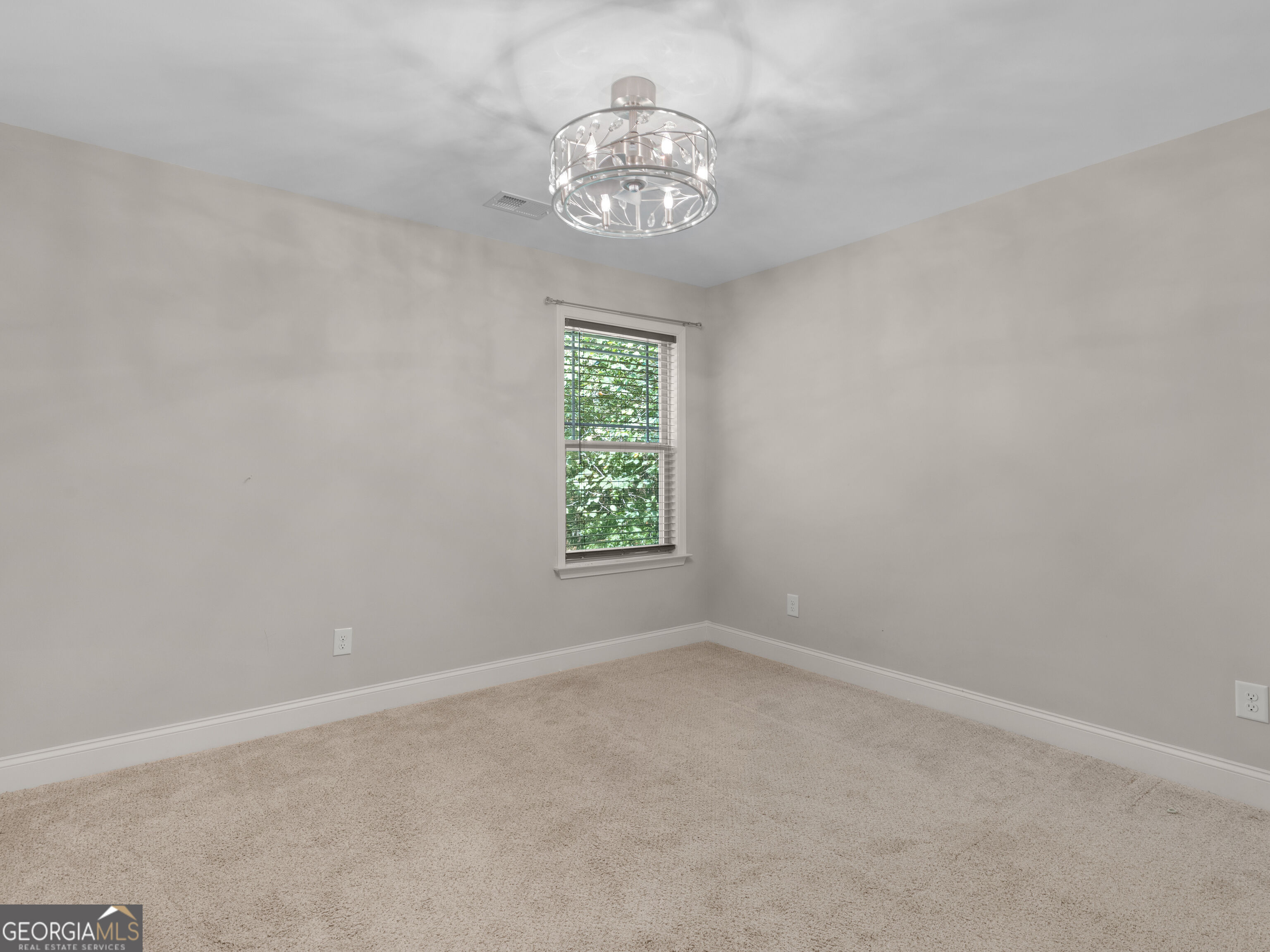 1106 Edward Drive Property Photo 19