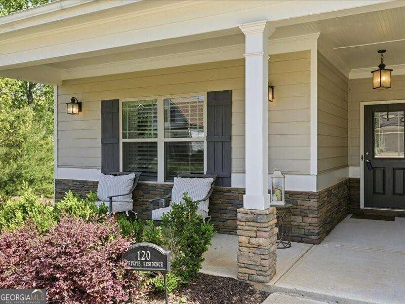 120 Hawks Trail Property Photo 1