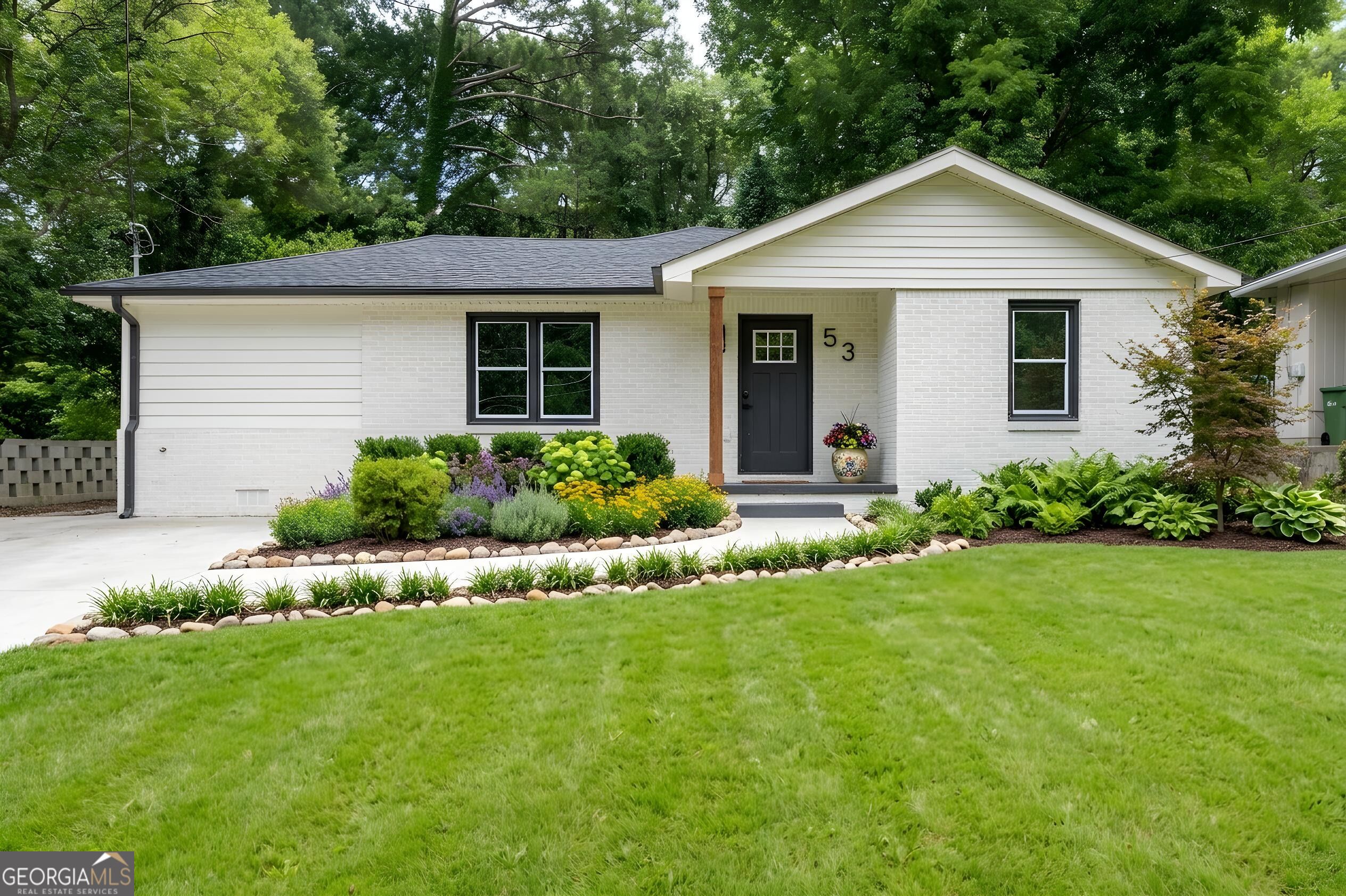 53 Springside Drive Se Property Photo 1