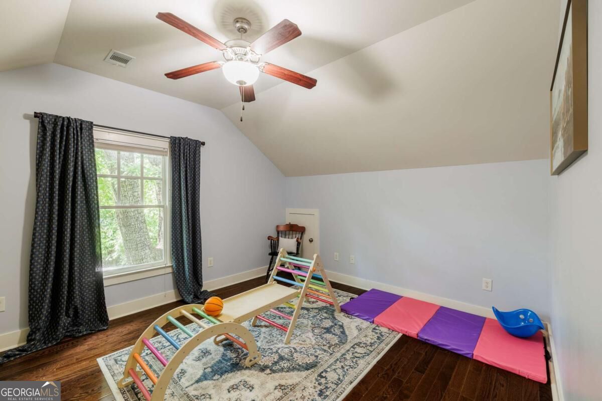 170 Cohen Street Property Photo 29