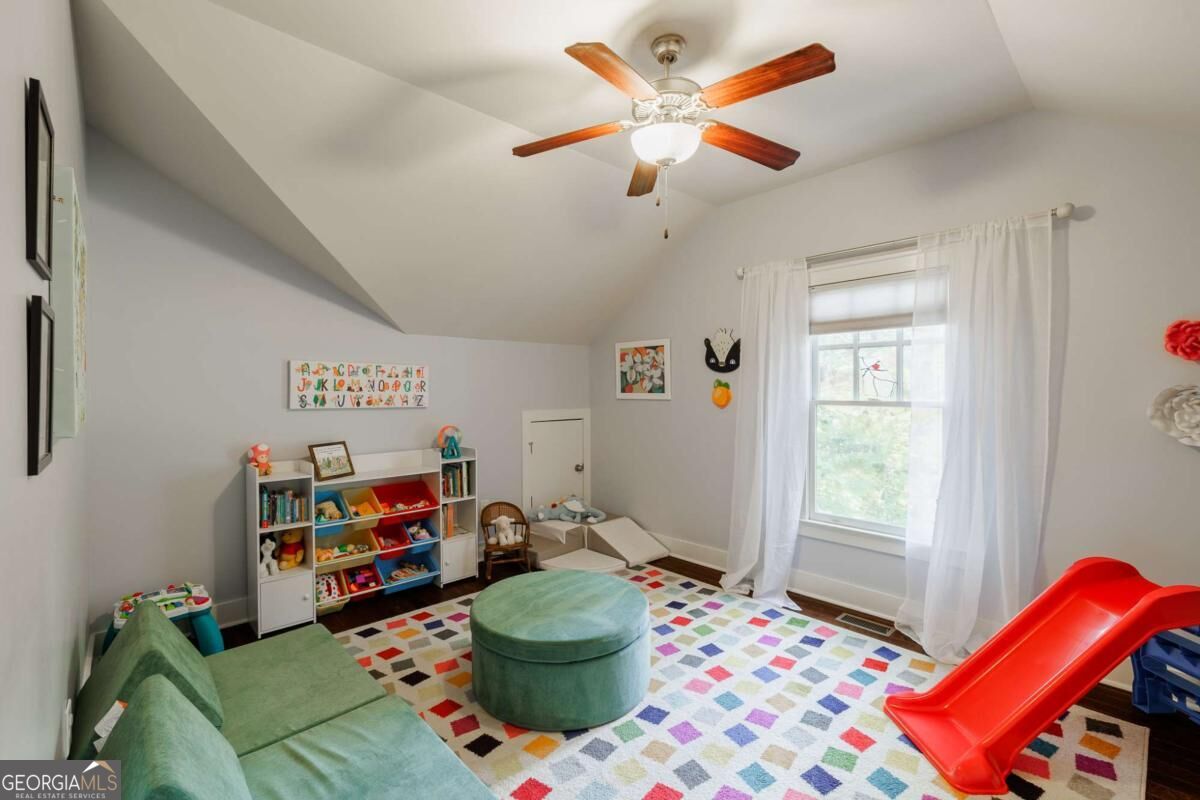 170 Cohen Street Property Photo 31