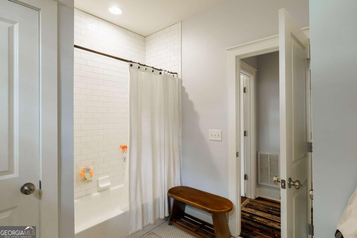 170 Cohen Street Property Photo 33