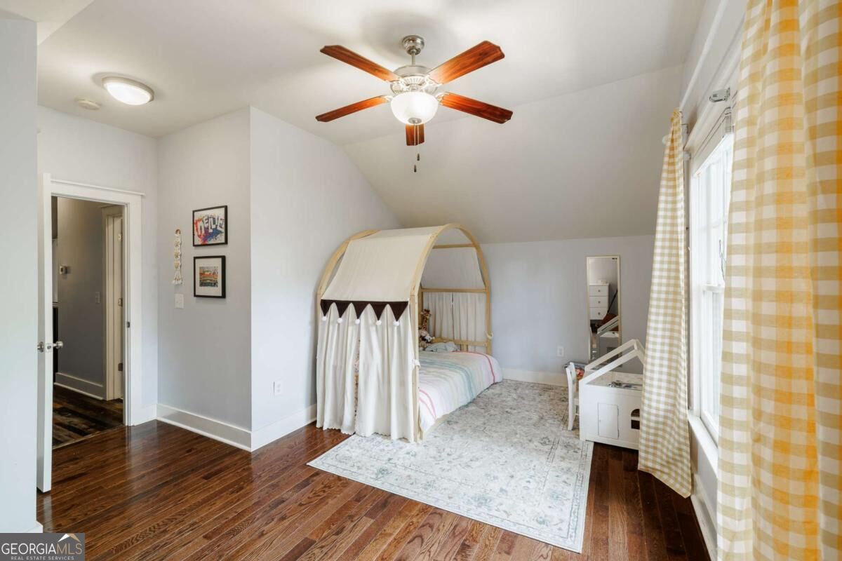 170 Cohen Street Property Photo 35