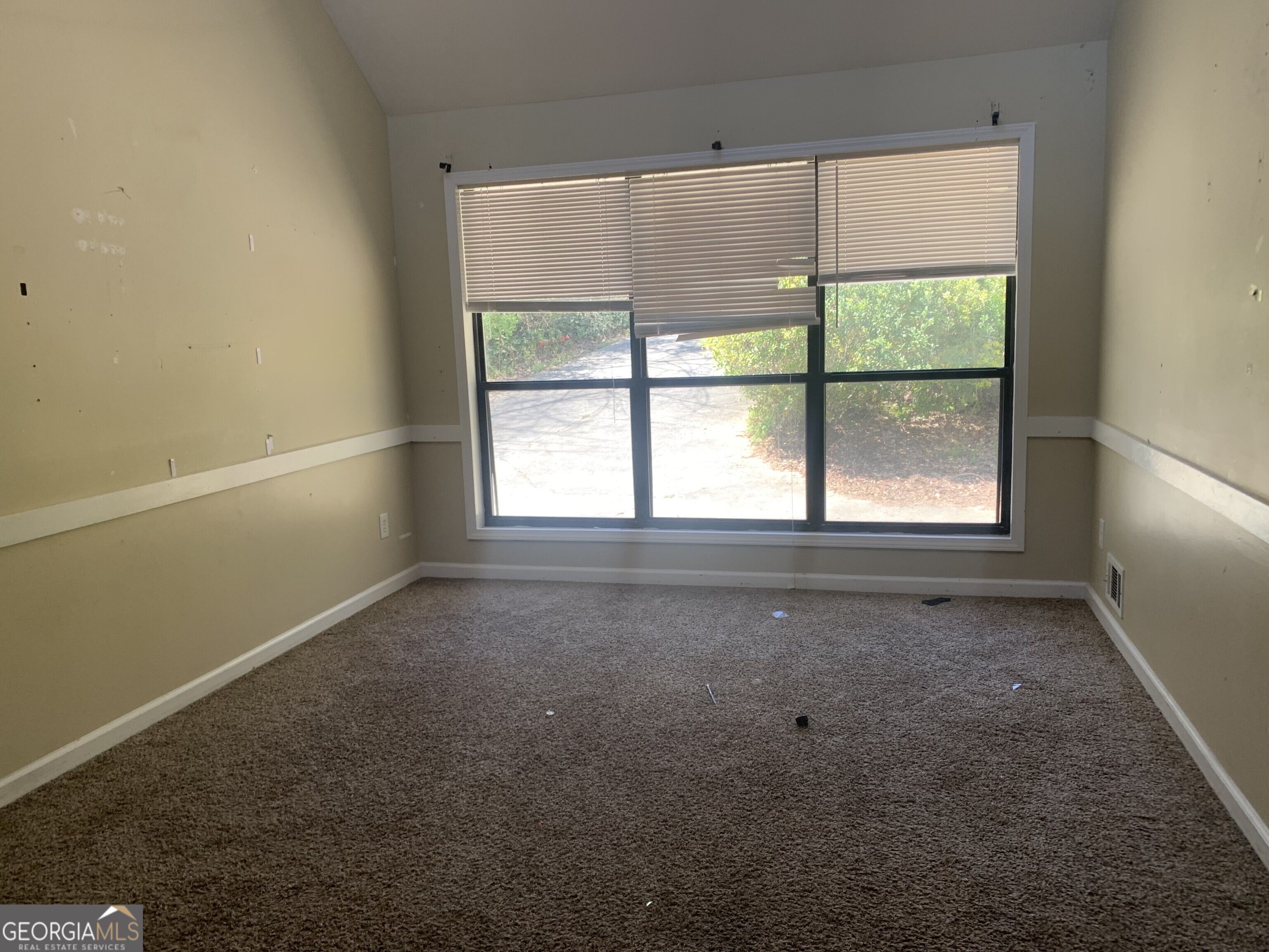 3958 Cotswold Drive Sw Property Photo 6