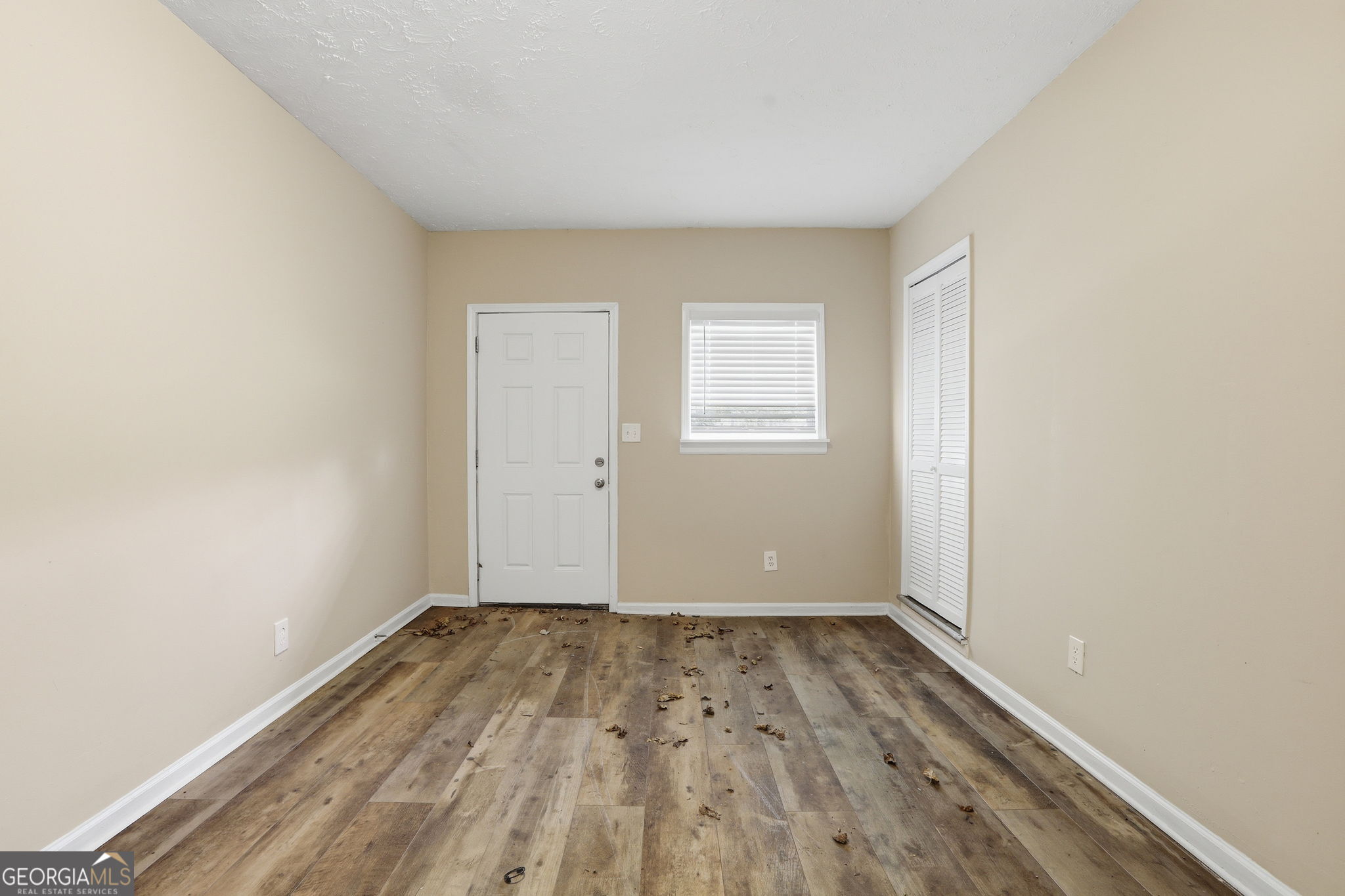 2723 Ellen Way Property Photo 10