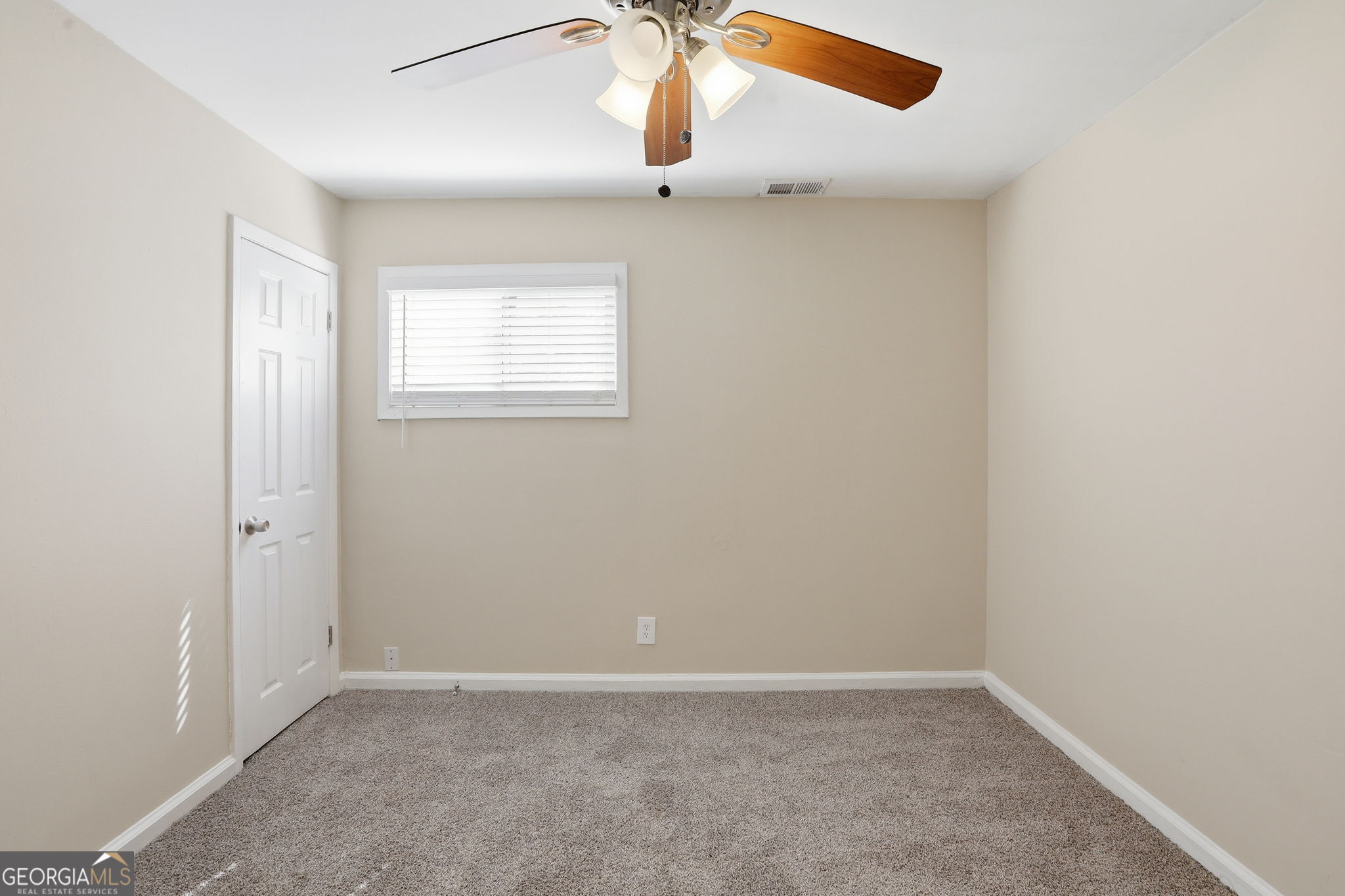 2723 Ellen Way Property Photo 15