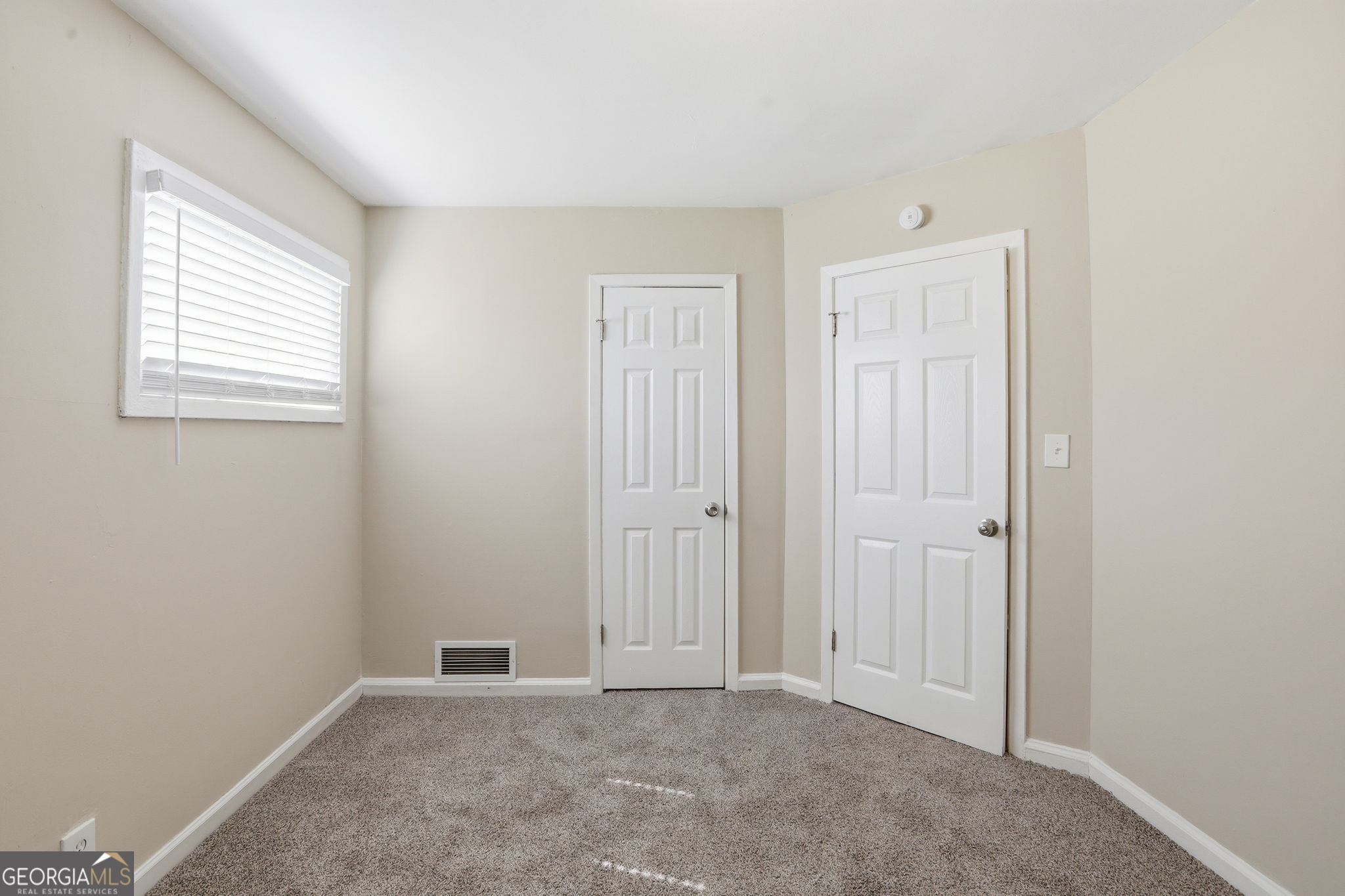 2723 Ellen Way Property Photo 17