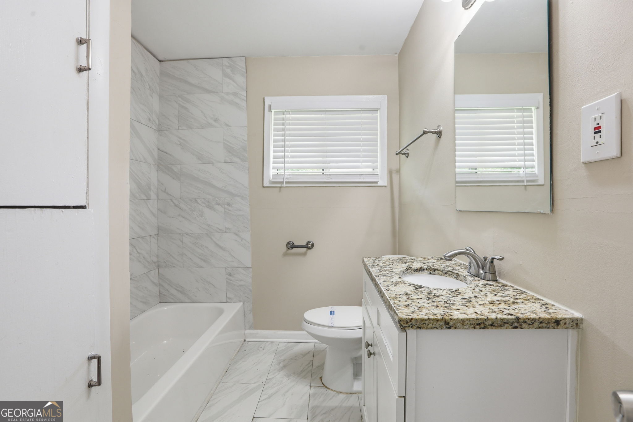2723 Ellen Way Property Photo 20