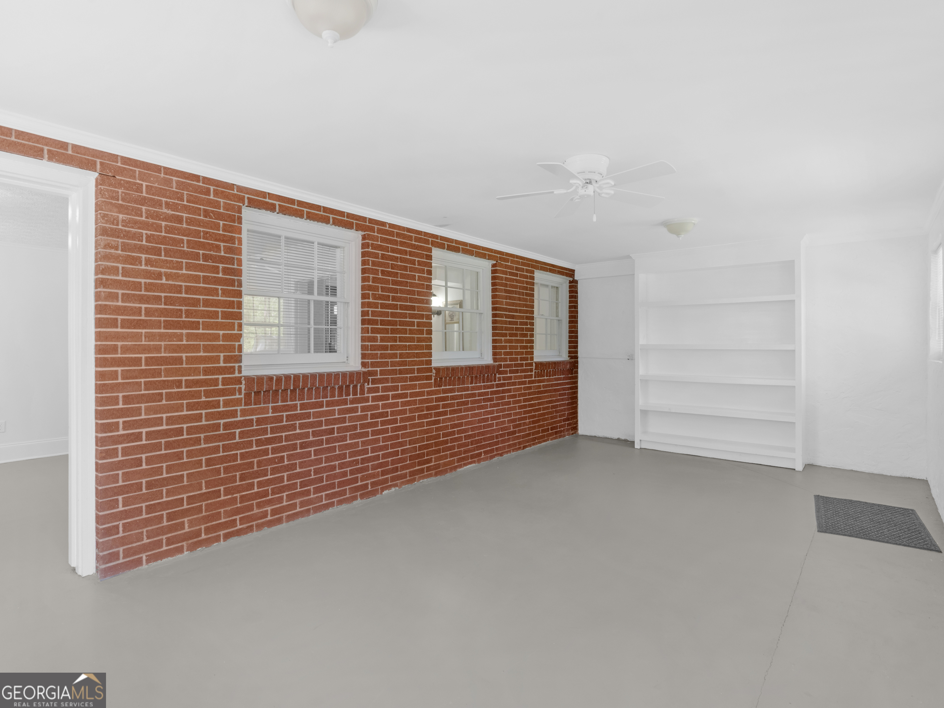723 Goza Road Property Photo 28