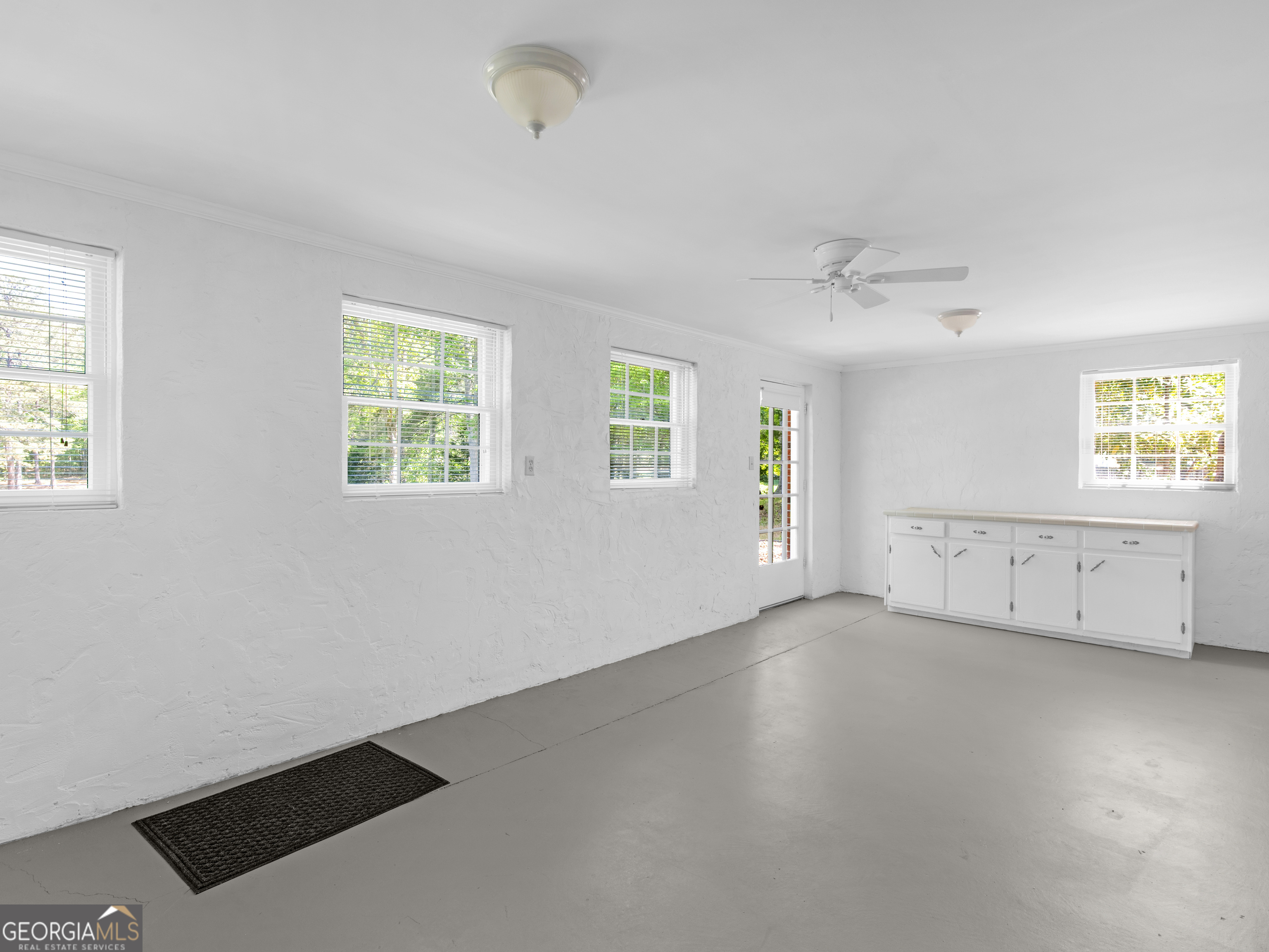 723 Goza Road Property Photo 29