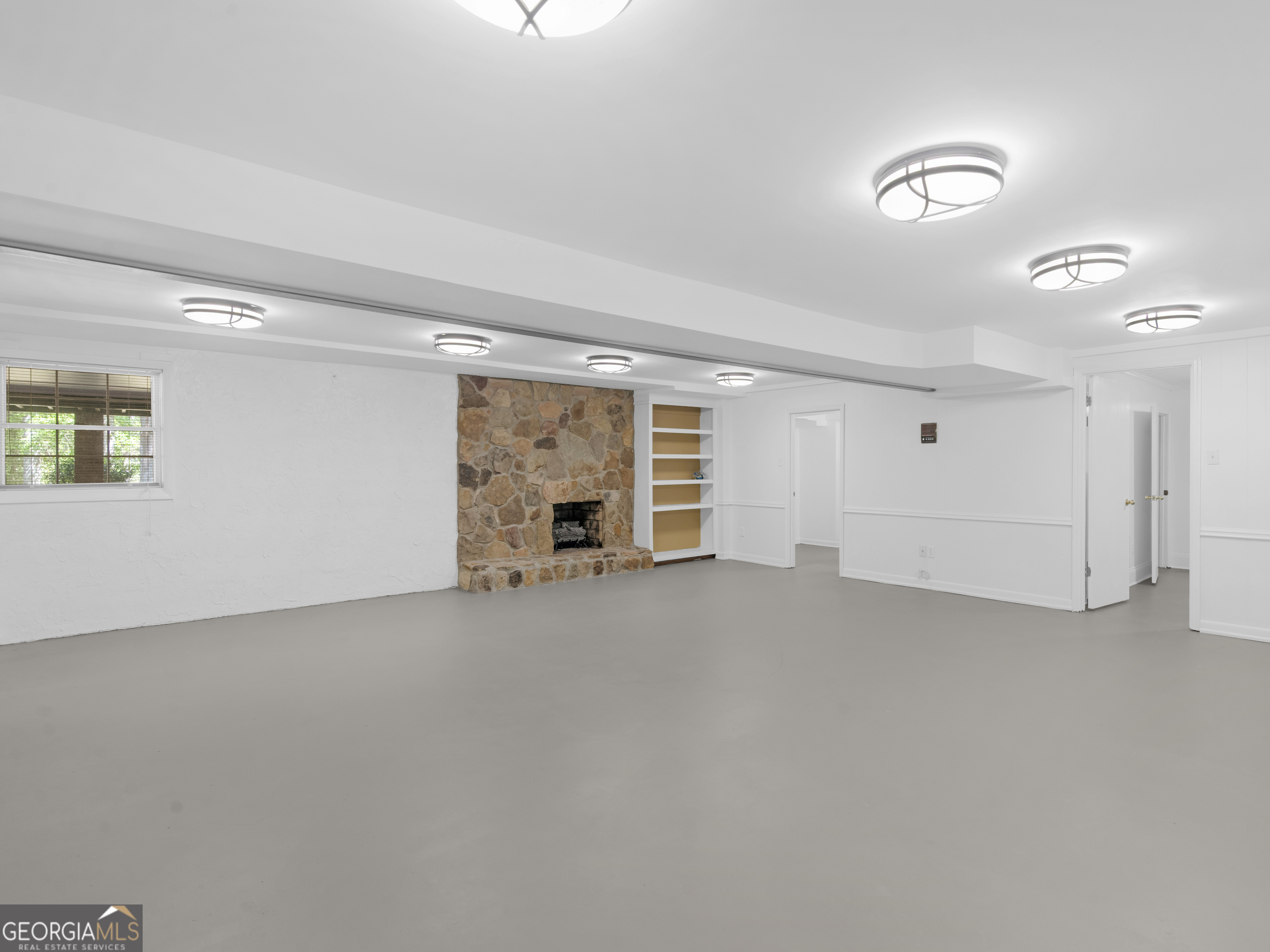 723 Goza Road Property Photo 33