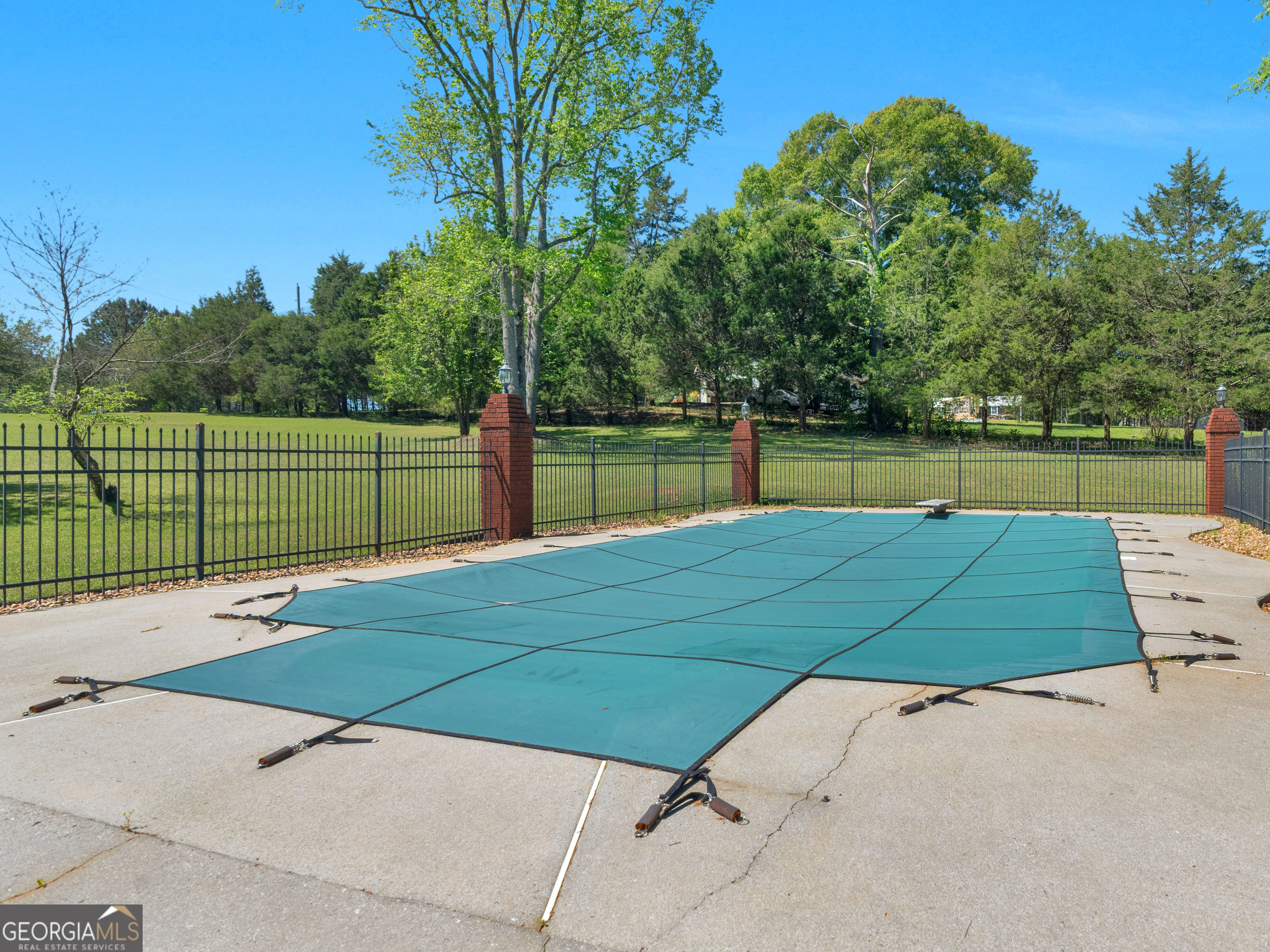 723 Goza Road Property Photo 38