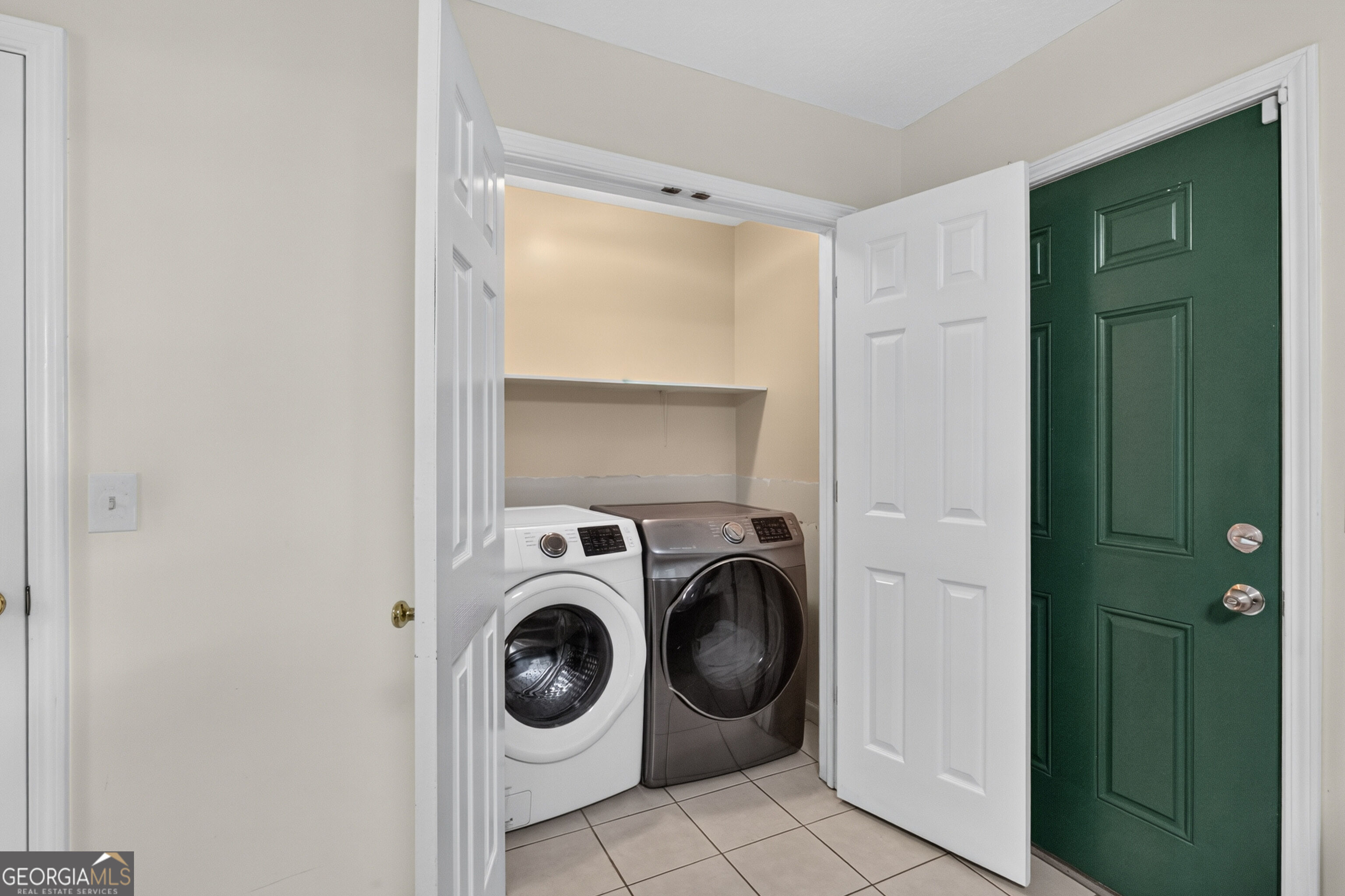 504 Lake Drive Property Photo 18