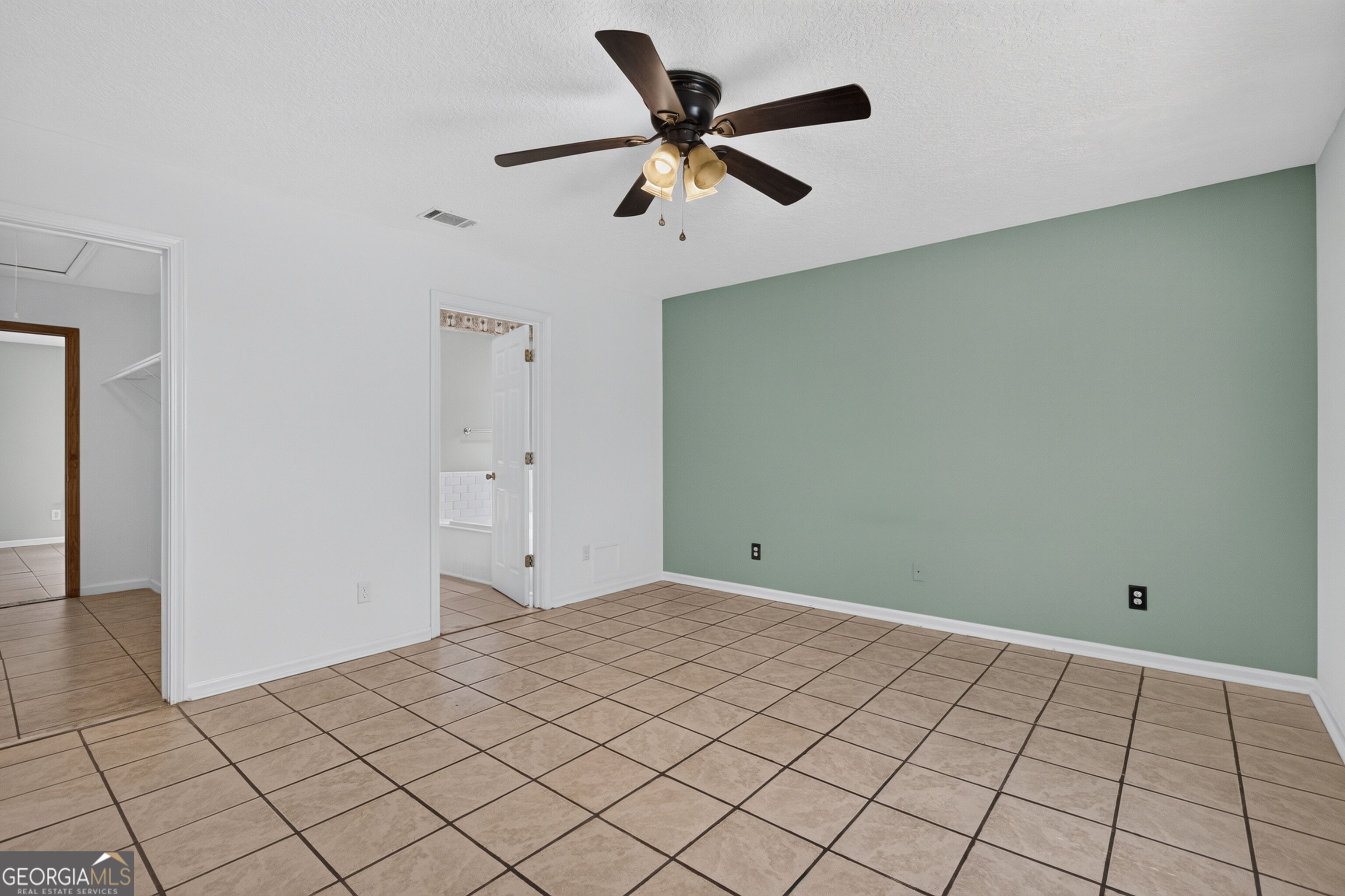 504 Lake Drive Property Photo 23