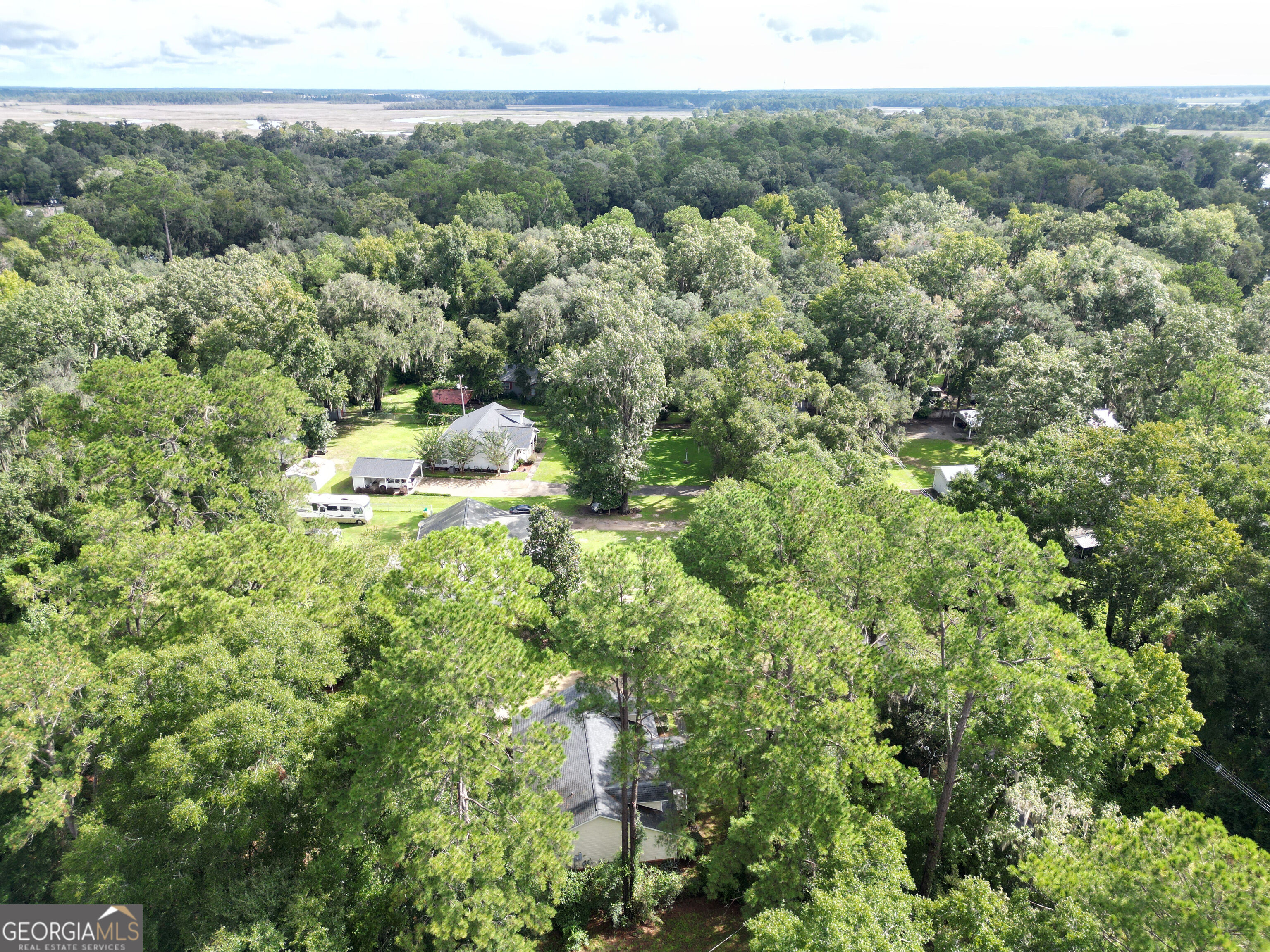 504 Lake Drive Property Photo 30
