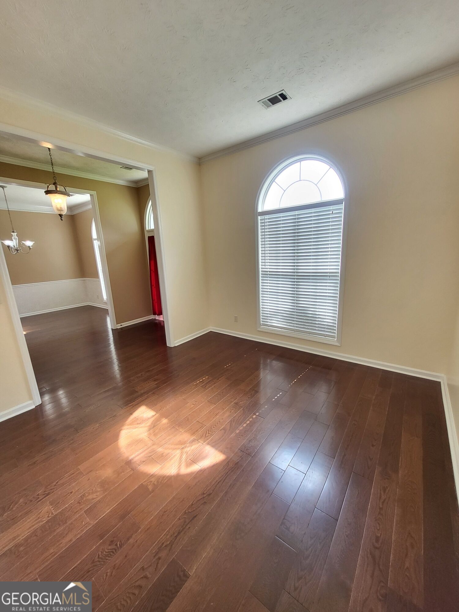 2415 Lismore Drive Property Photo 8