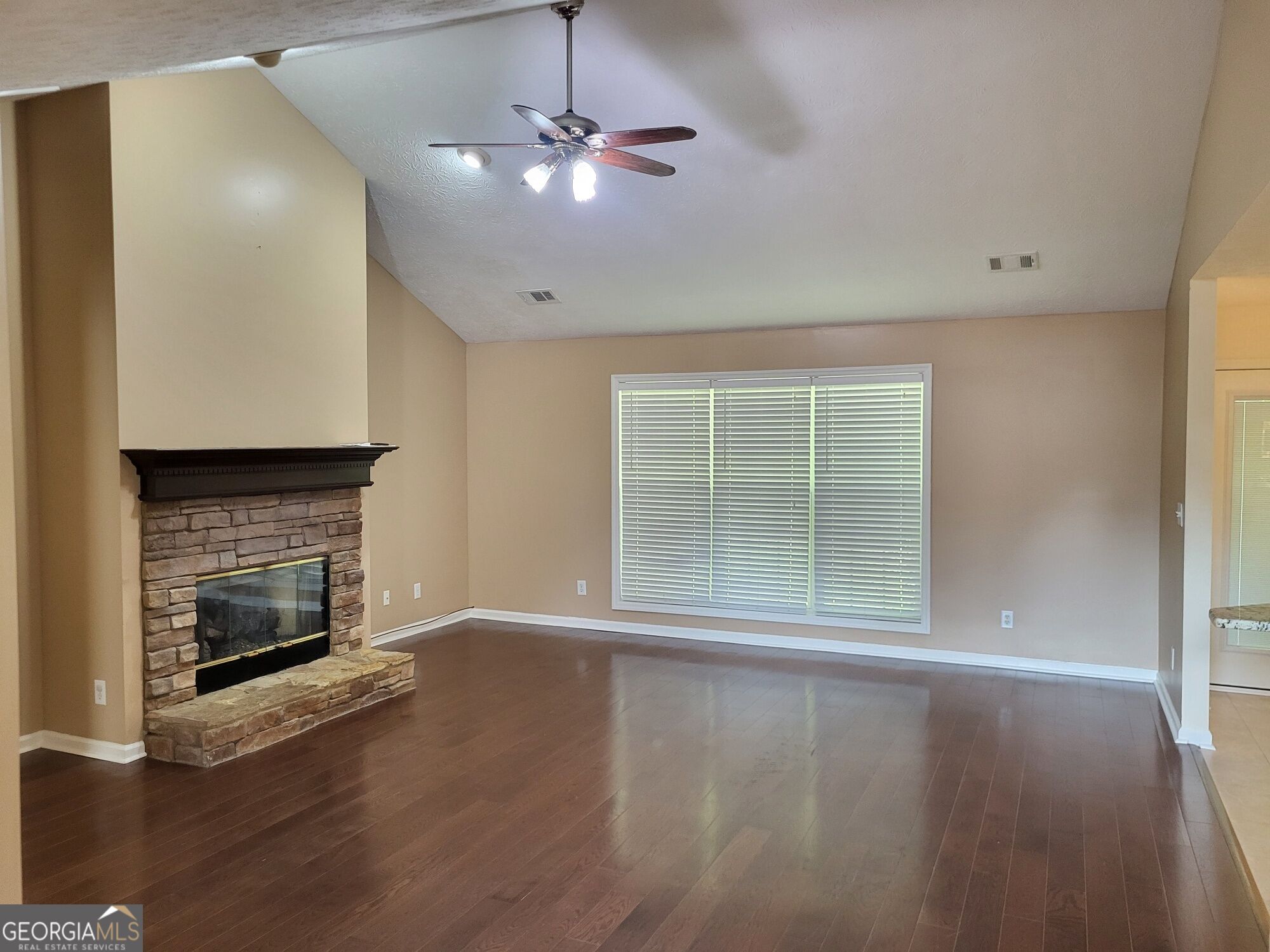2415 Lismore Drive Property Photo 21