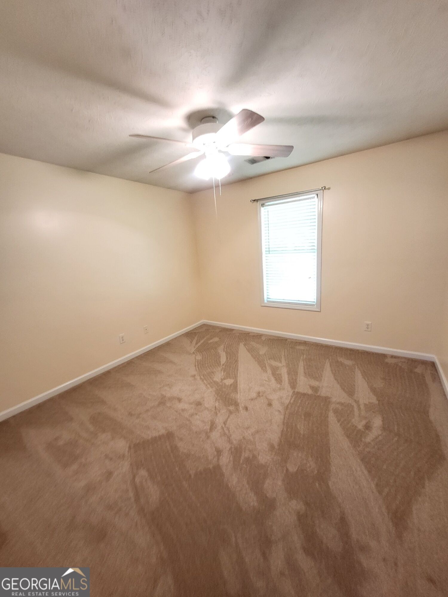 2415 Lismore Drive Property Photo 30