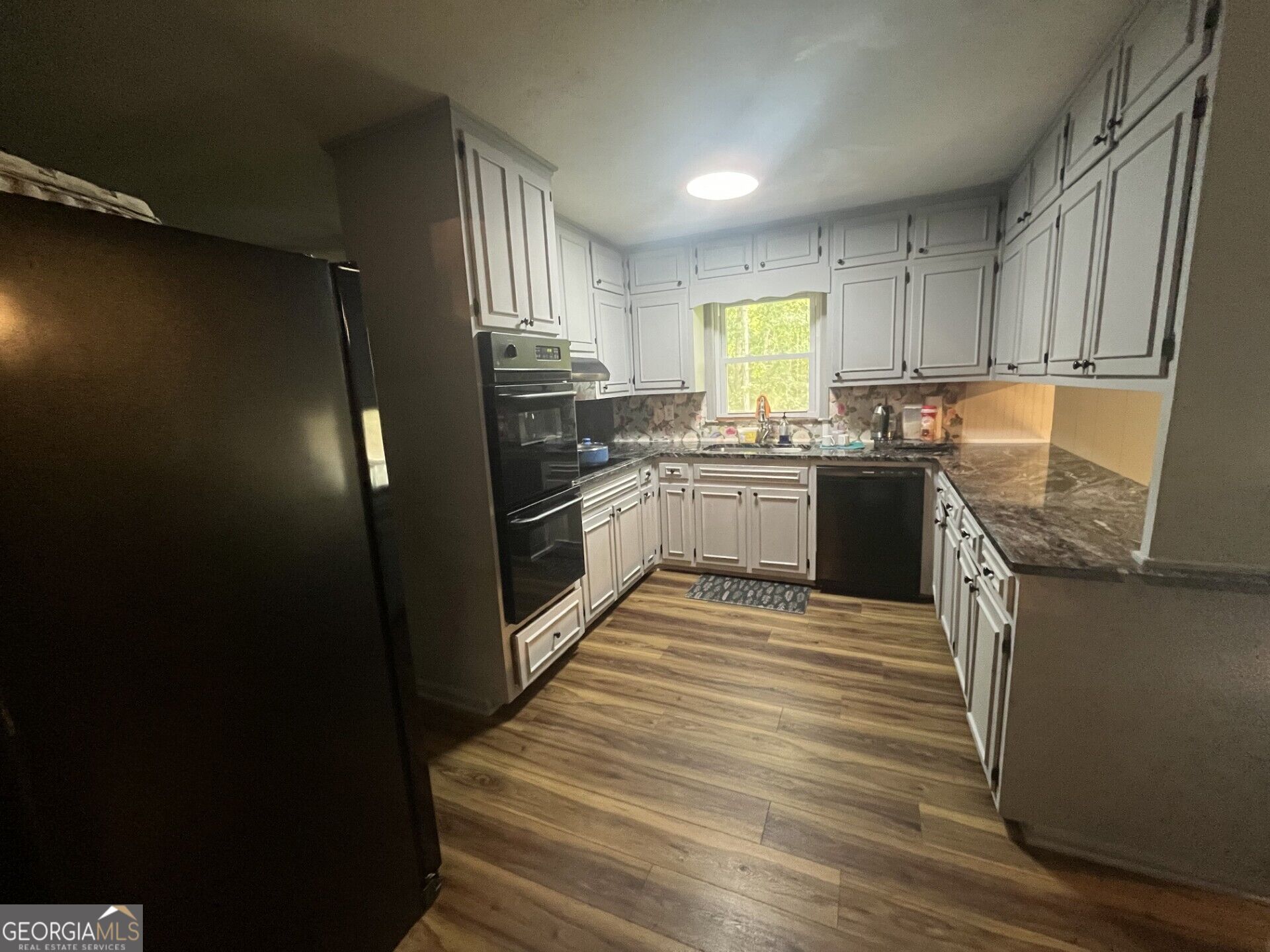3975 N Sharon Church Road Property Photo 1