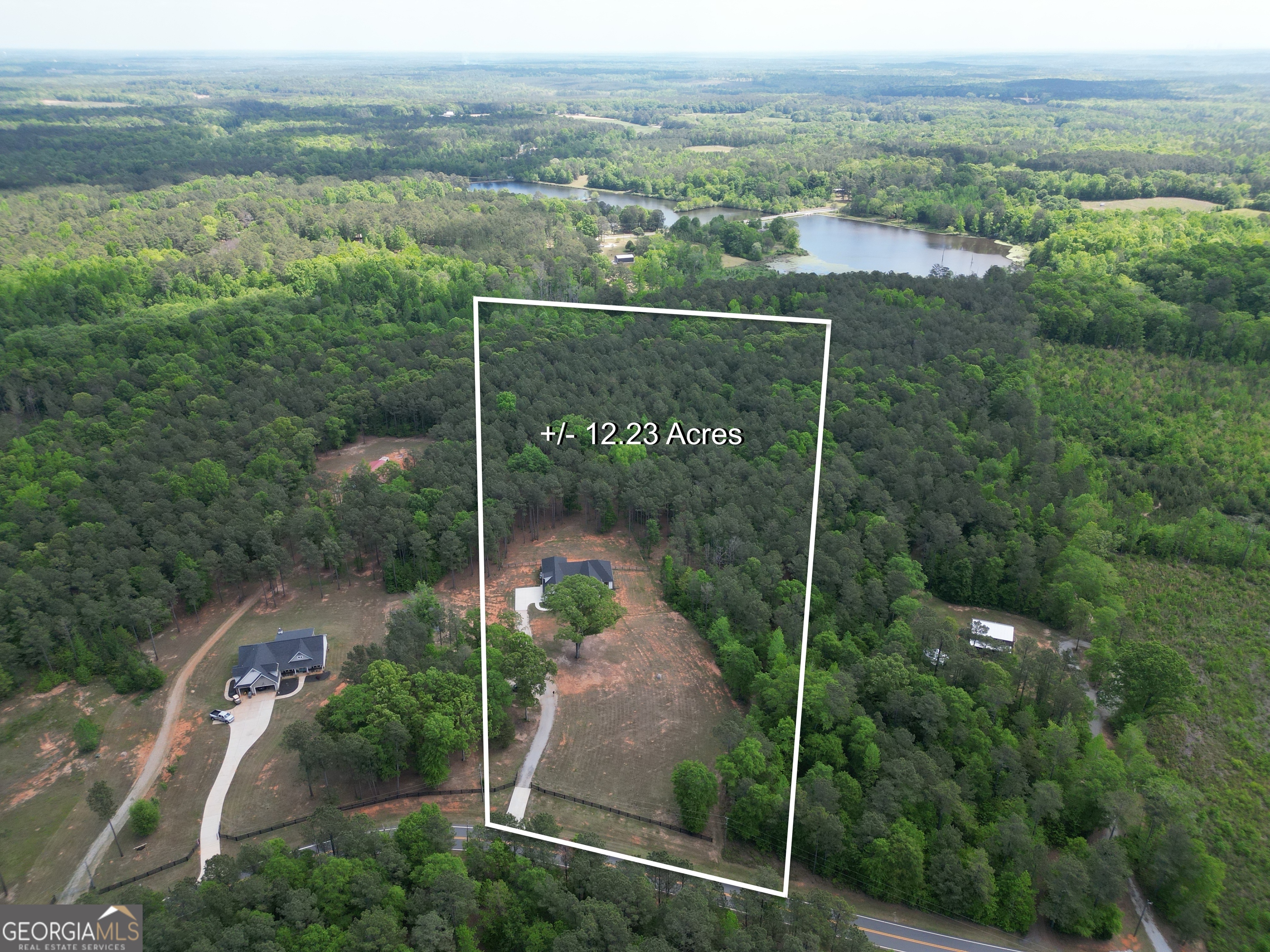 787 Silver Dollar Road Property Photo 3