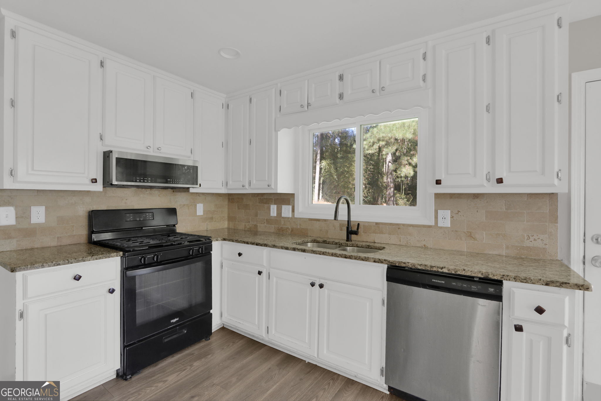 3130 Hall Garden Road Property Photo 17