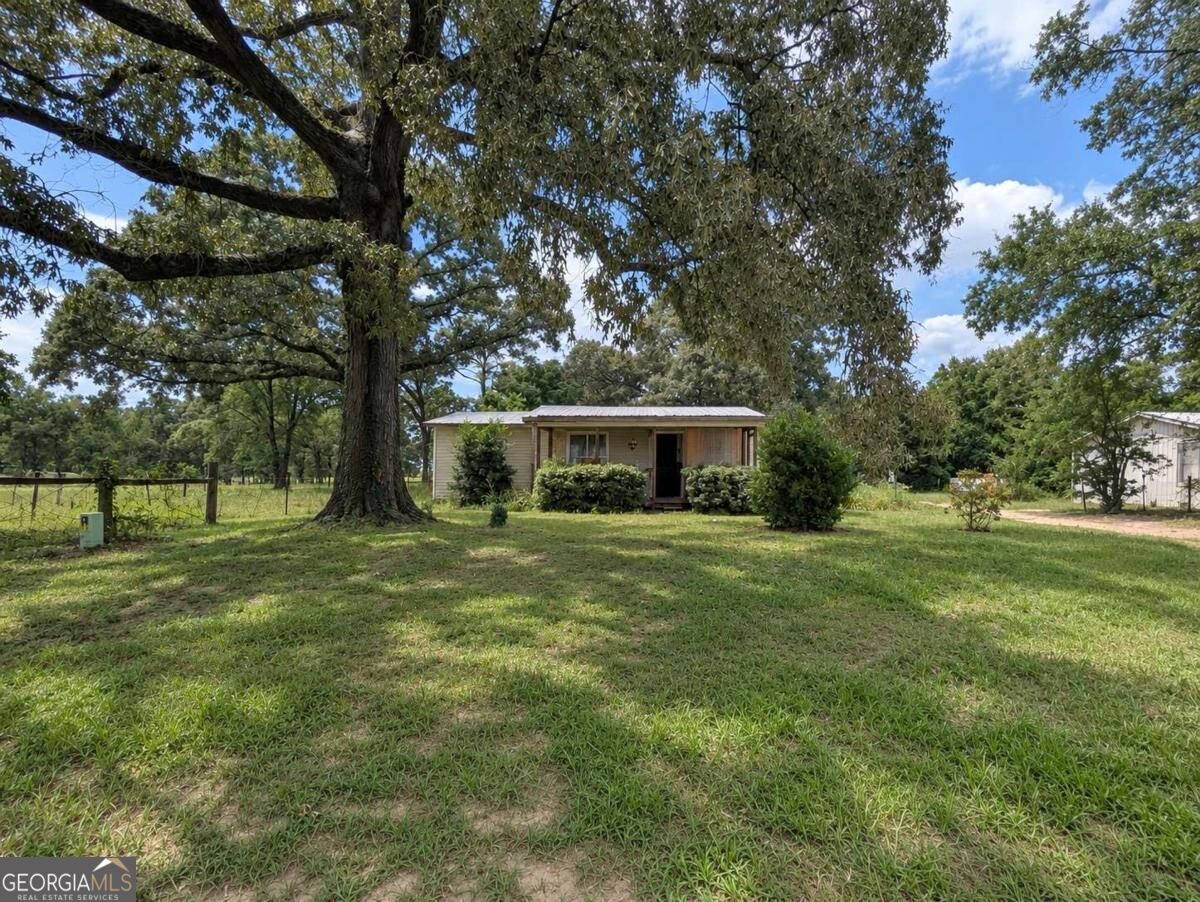 144 Hales Landing Road Property Photo 1