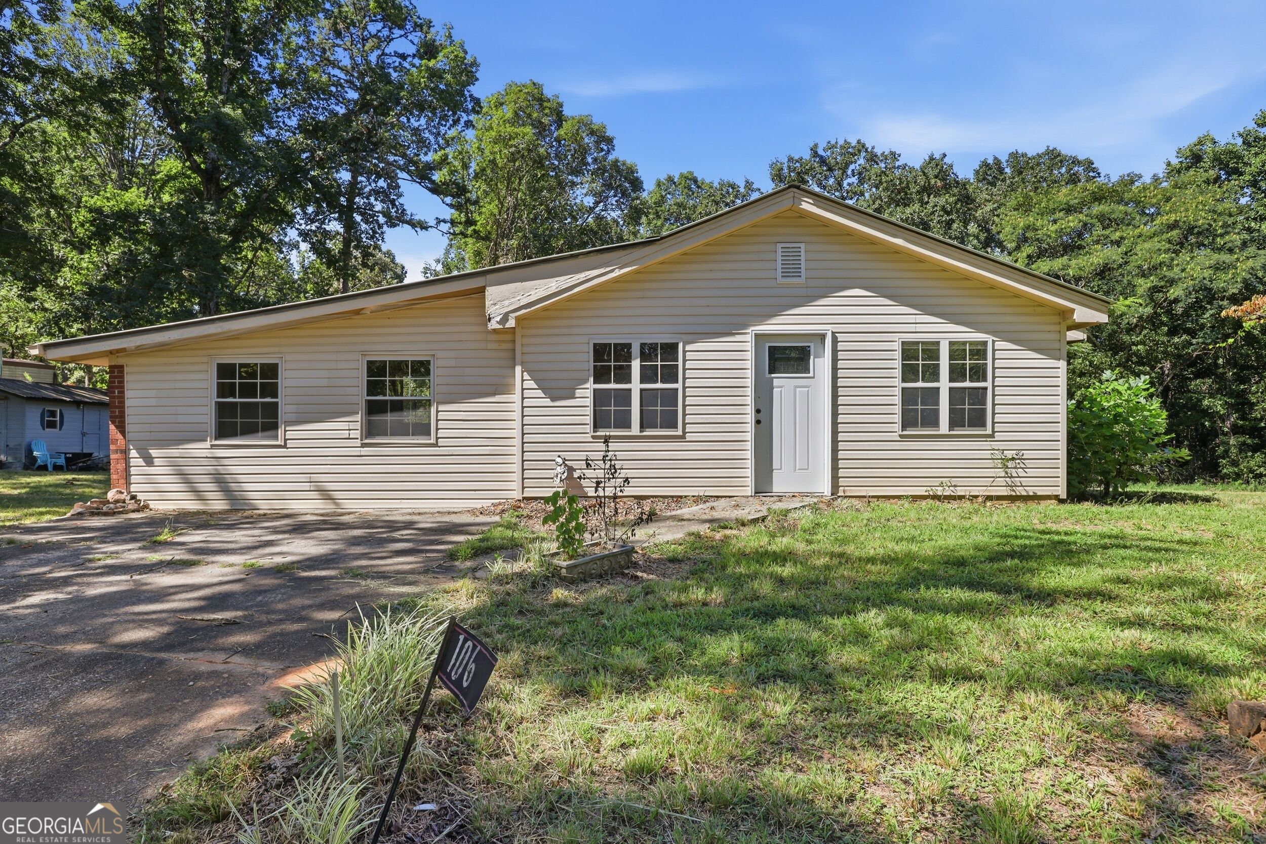 106 Goss Road Property Photo 5