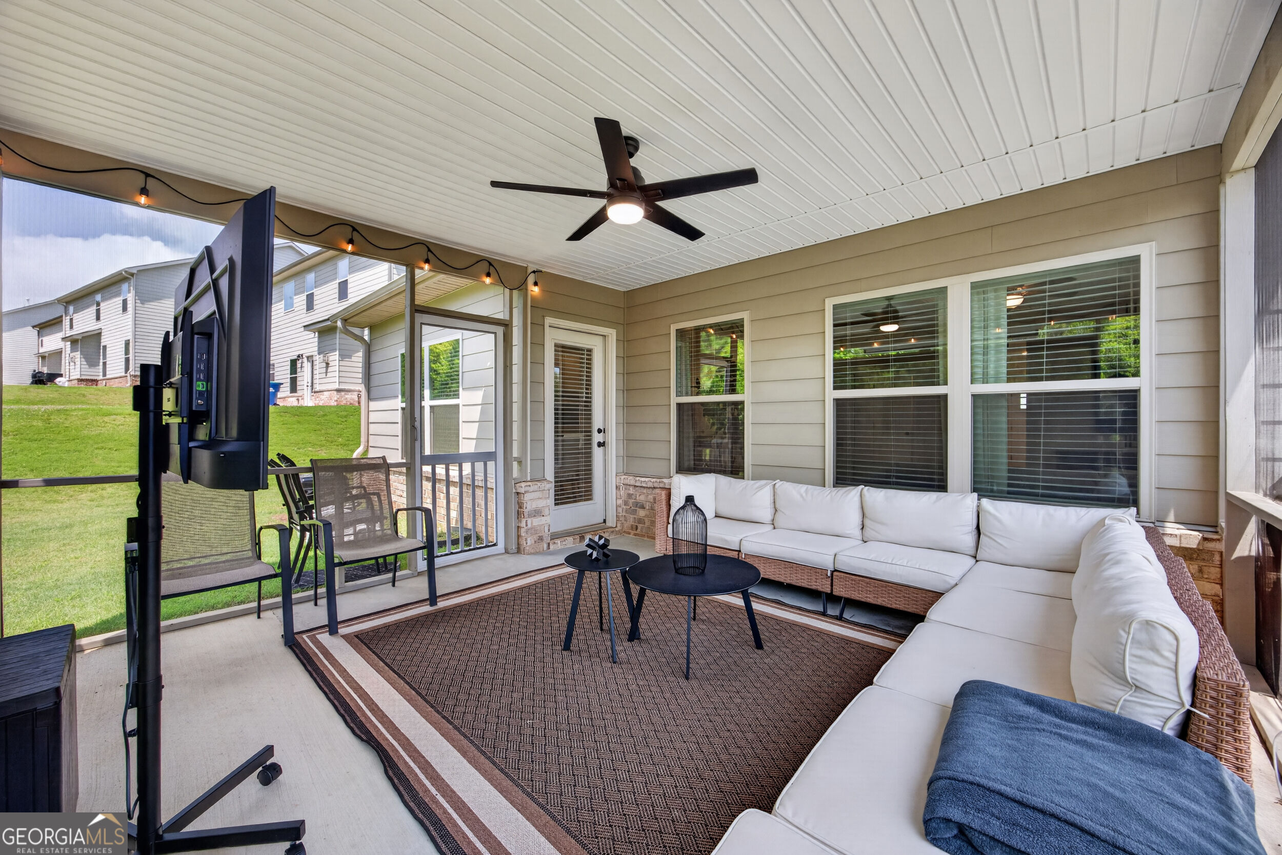 4778 Sultana Property Photo 10