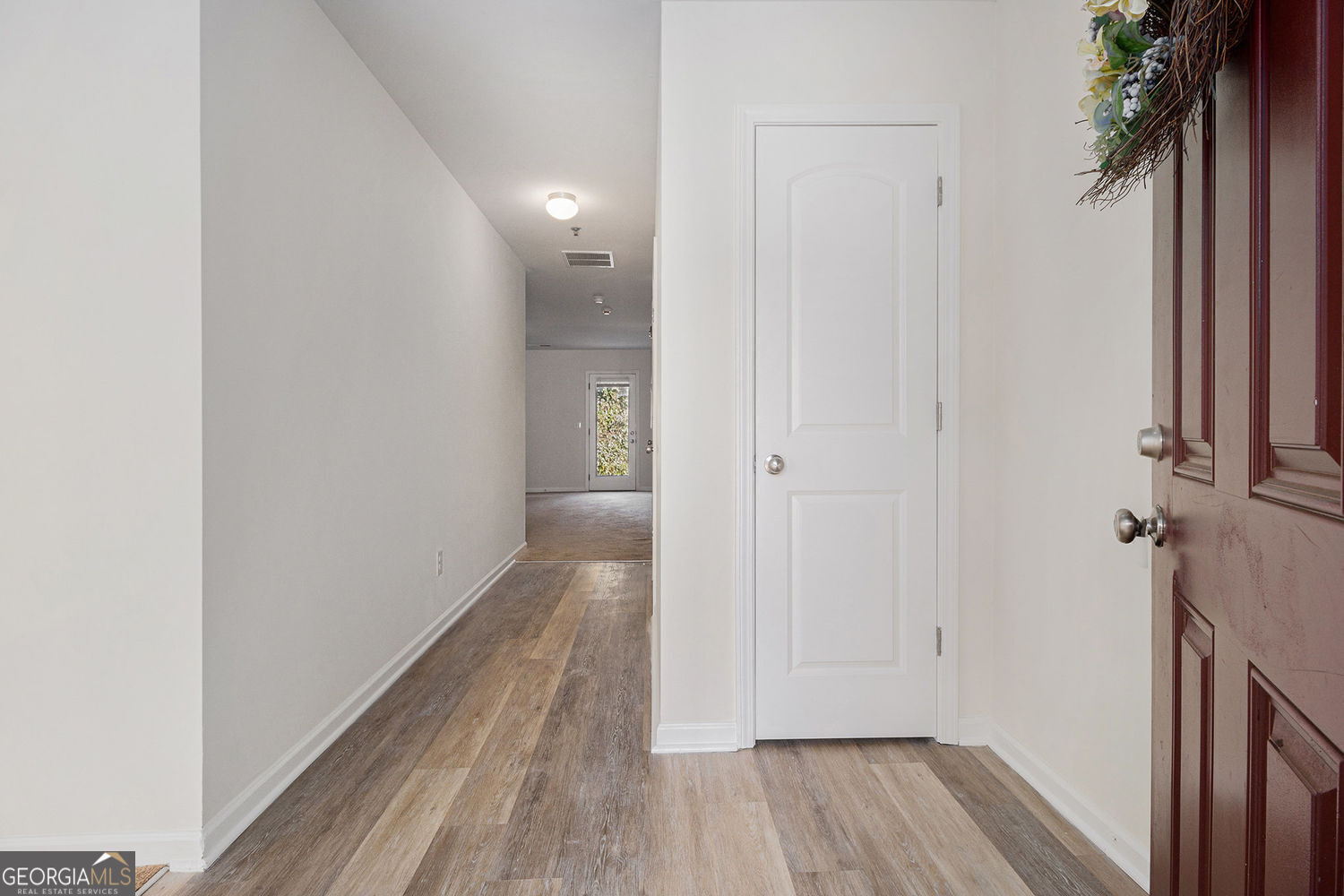 6257 Ellenwood Drive Property Photo 4