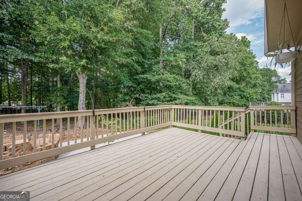 211 Cedarhurst Drive Property Photo 49