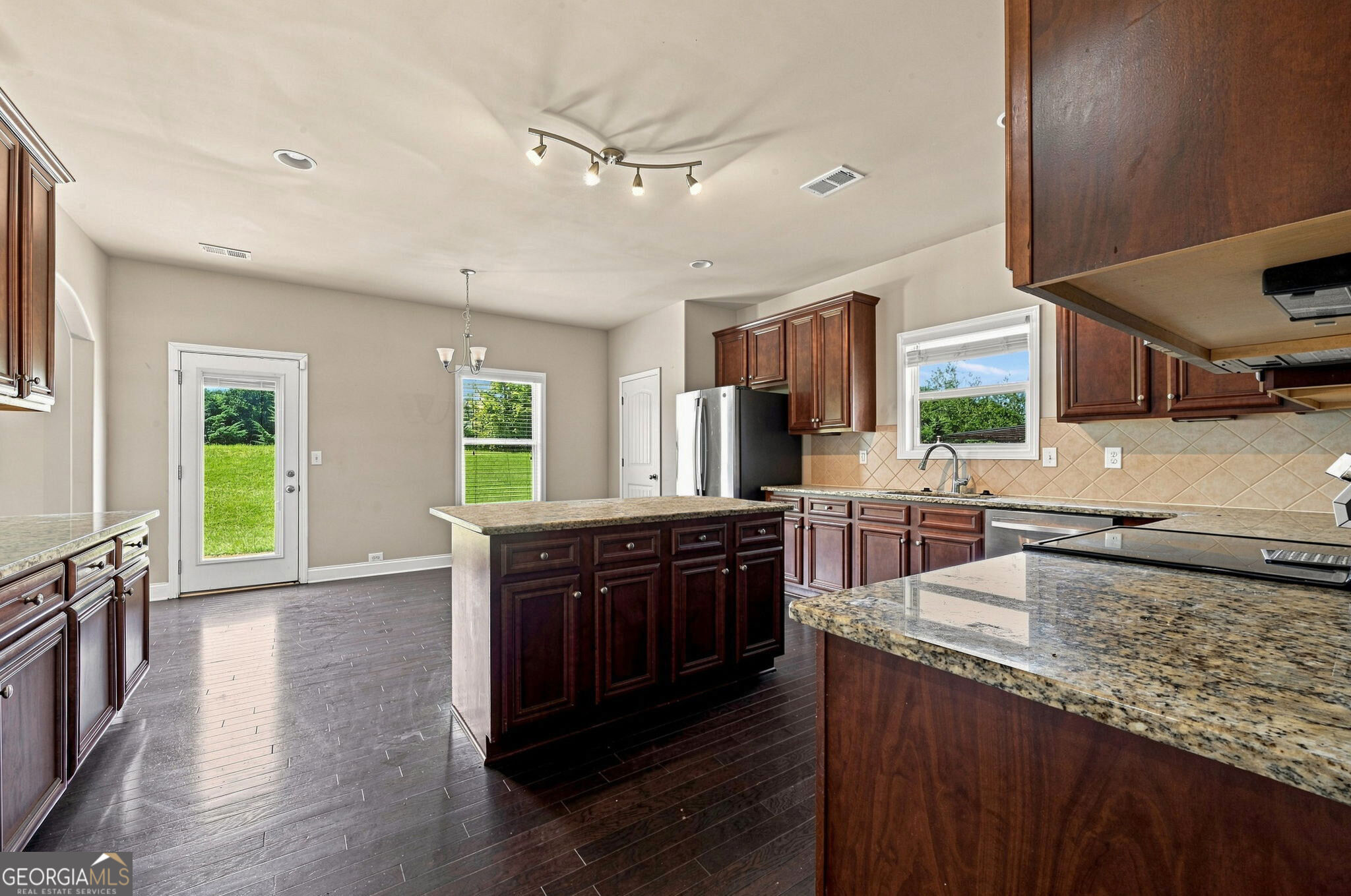 3681 Guinevere Trace Property Photo 7