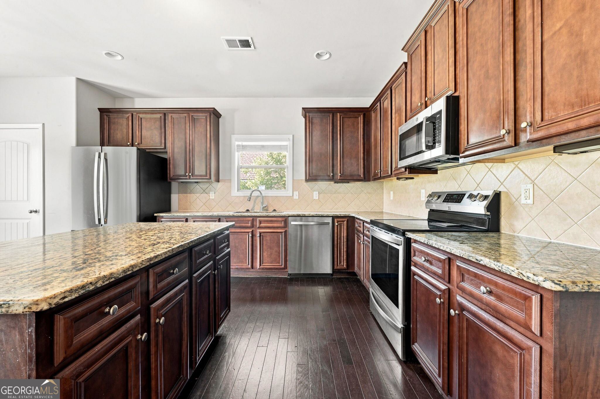 3681 Guinevere Trace Property Photo 8