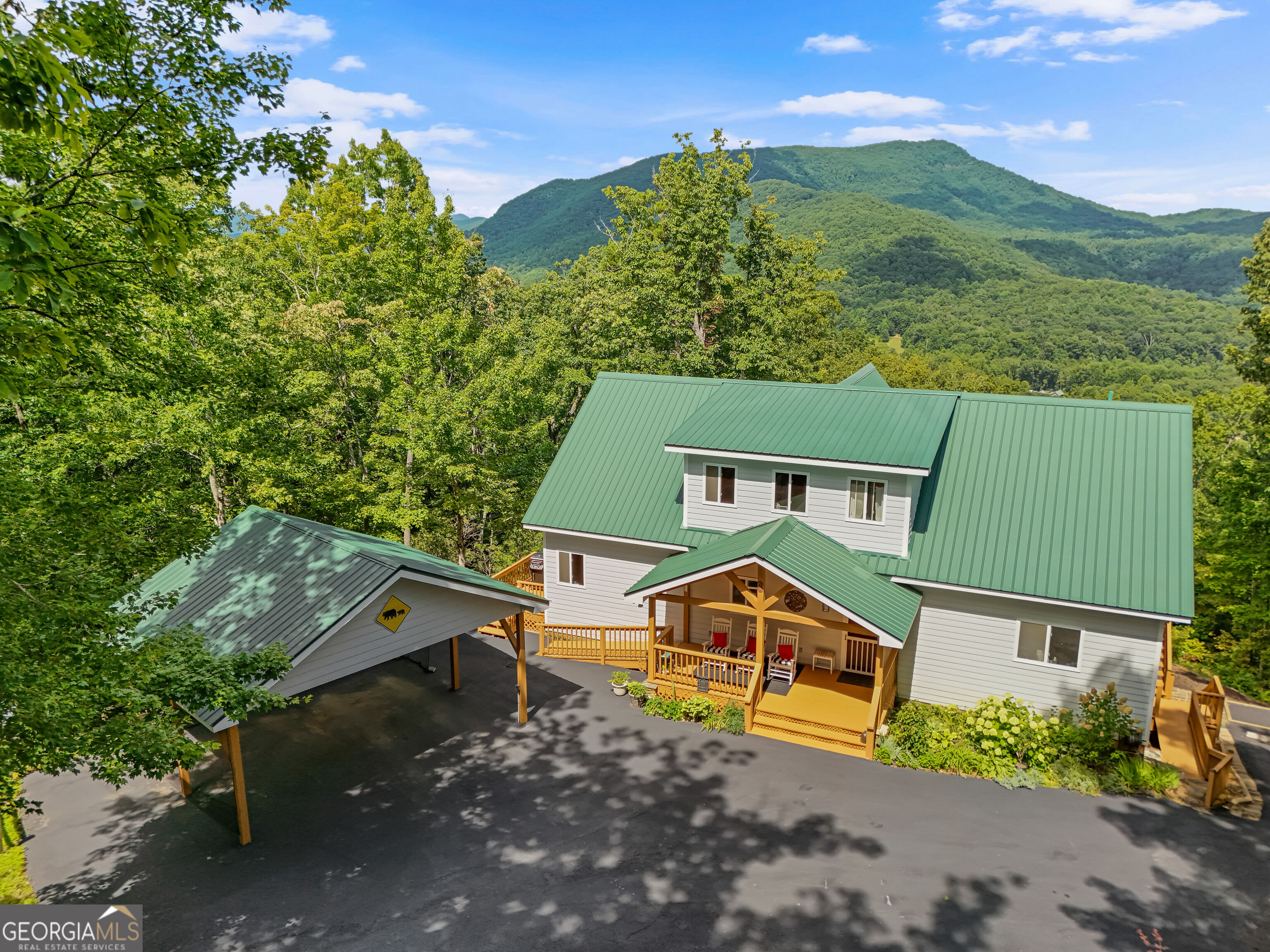 557 Walnut Grove Lane Property Photo 1