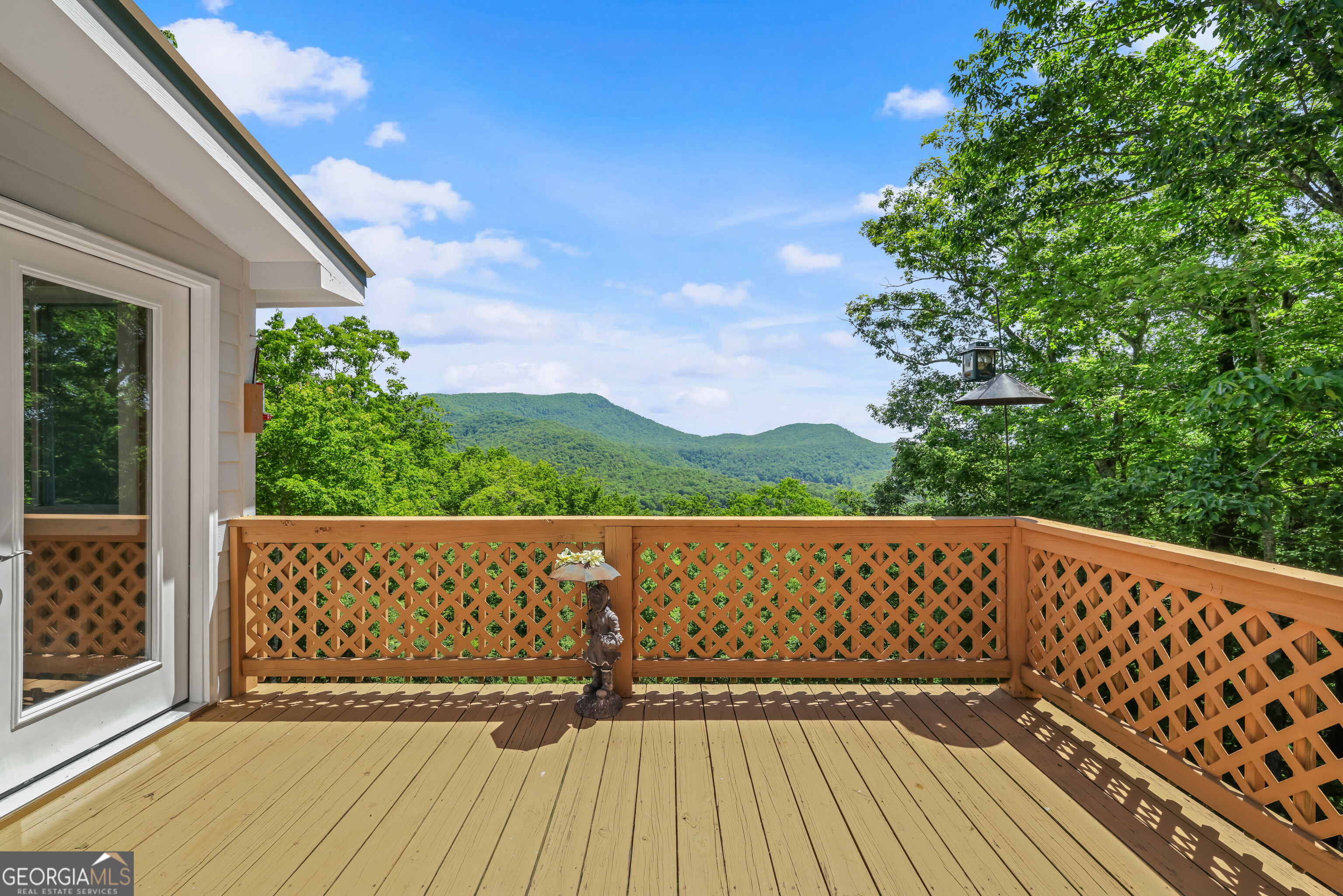 557 Walnut Grove Lane Property Photo 23