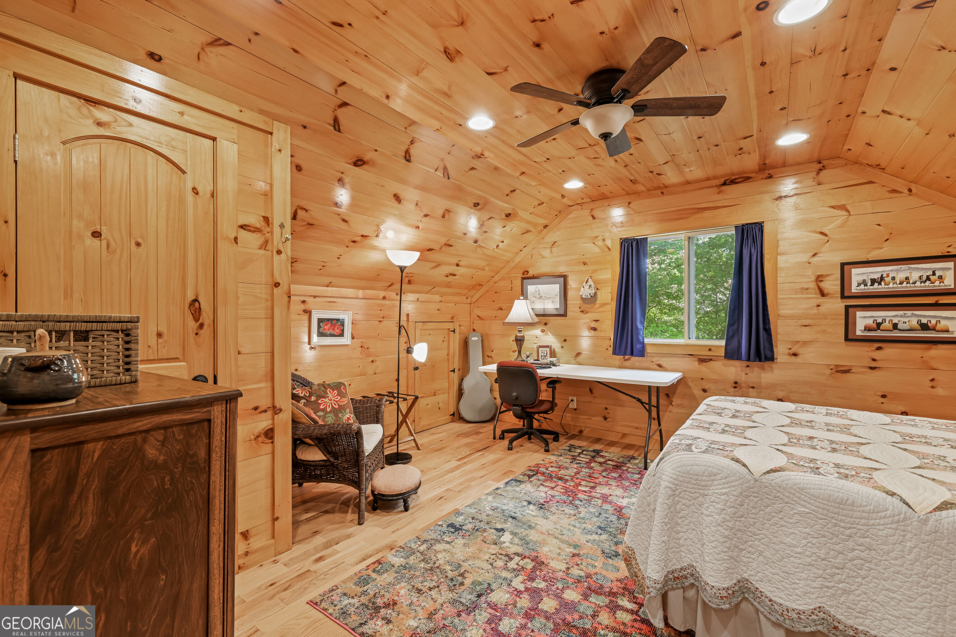 557 Walnut Grove Lane Property Photo 32
