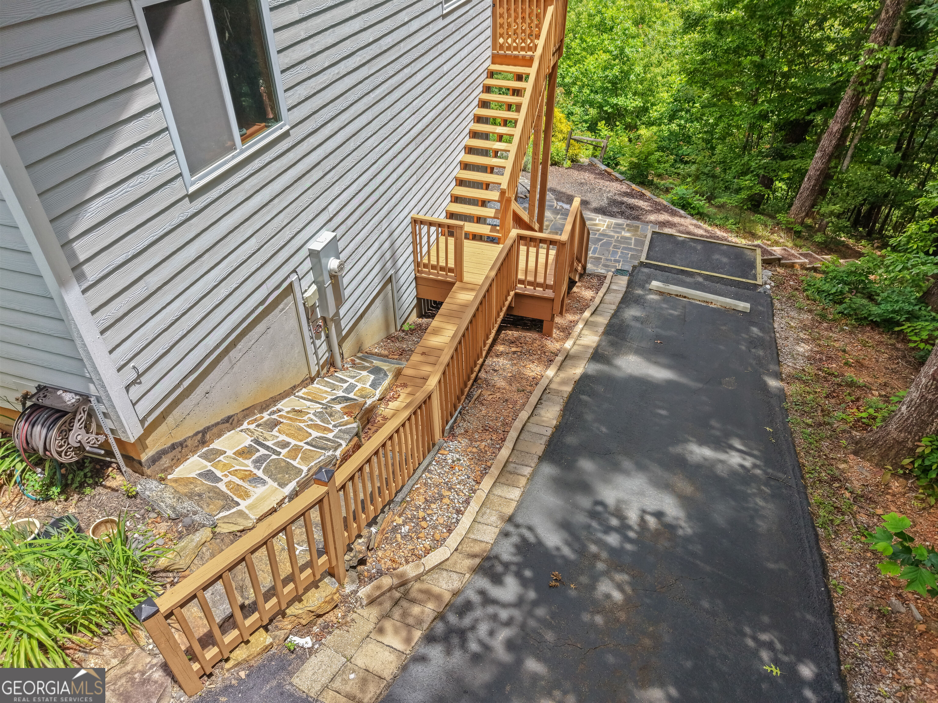 557 Walnut Grove Lane Property Photo 66