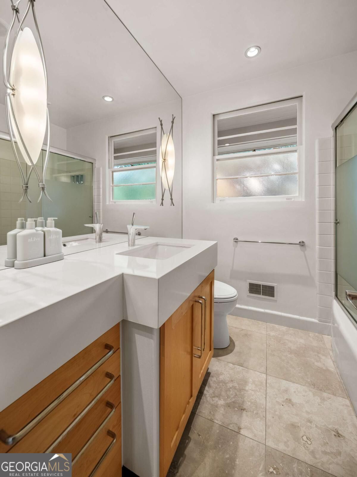 1719 Barnesdale Way Ne Property Photo 37