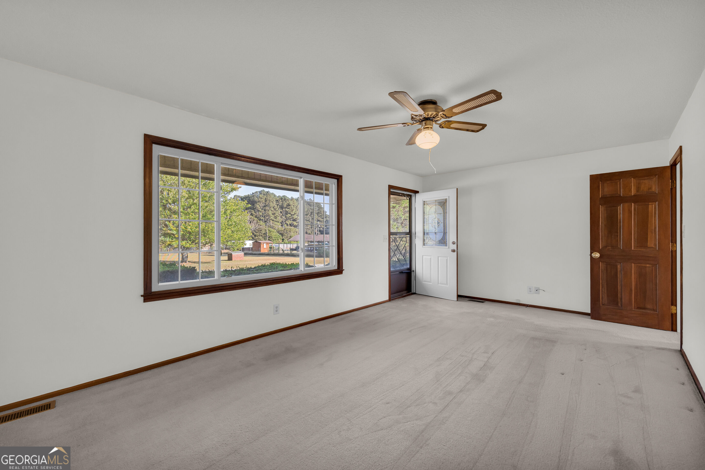 61 Farris Road Property Photo 5