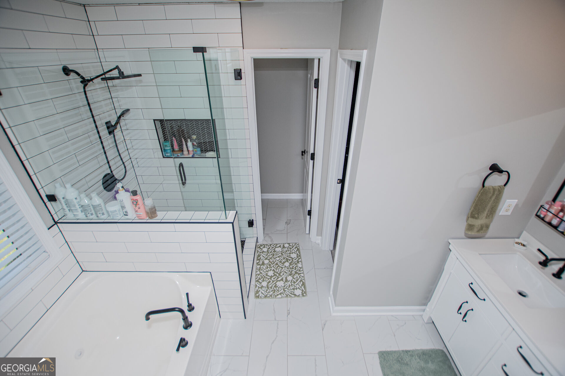 5381 Britton Drive Property Photo 34