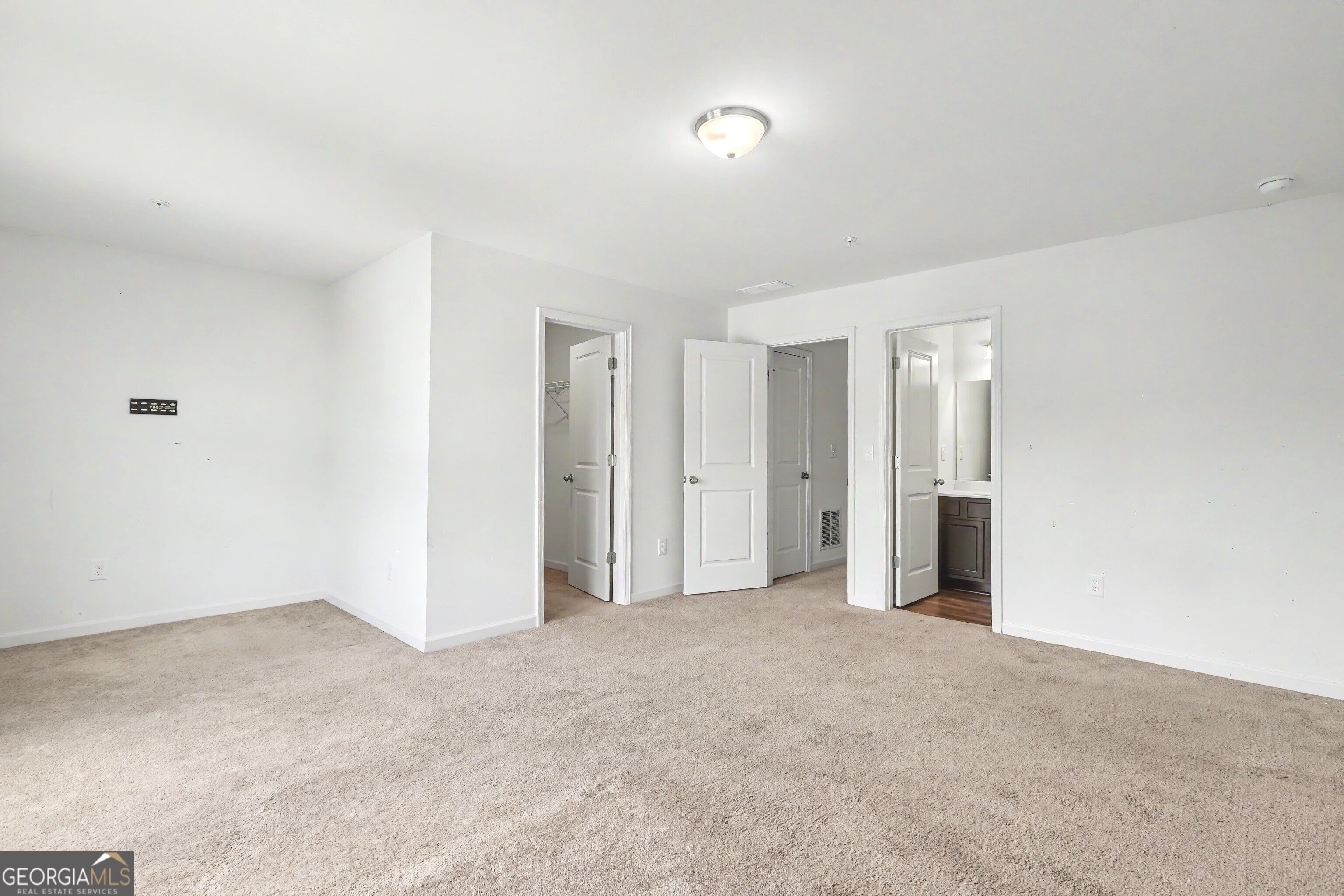 11900 Fuller Street Property Photo 13