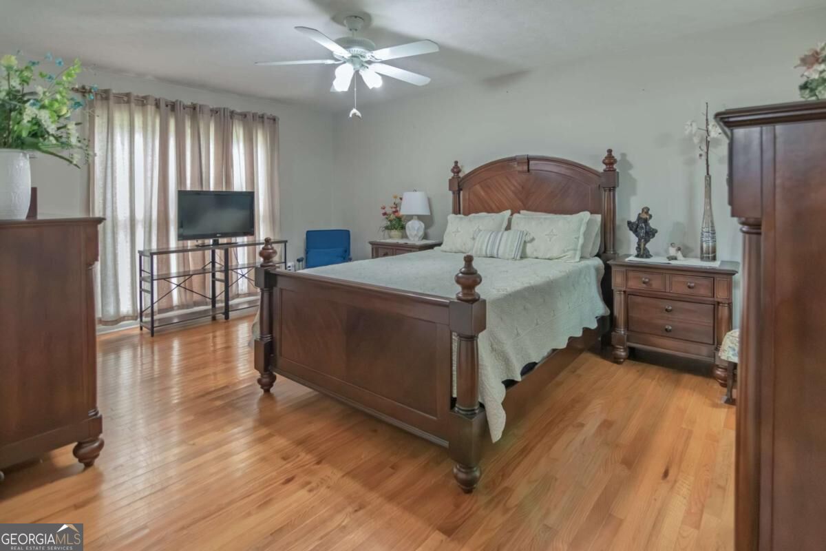 200 Sullivan Circle Property Photo 23