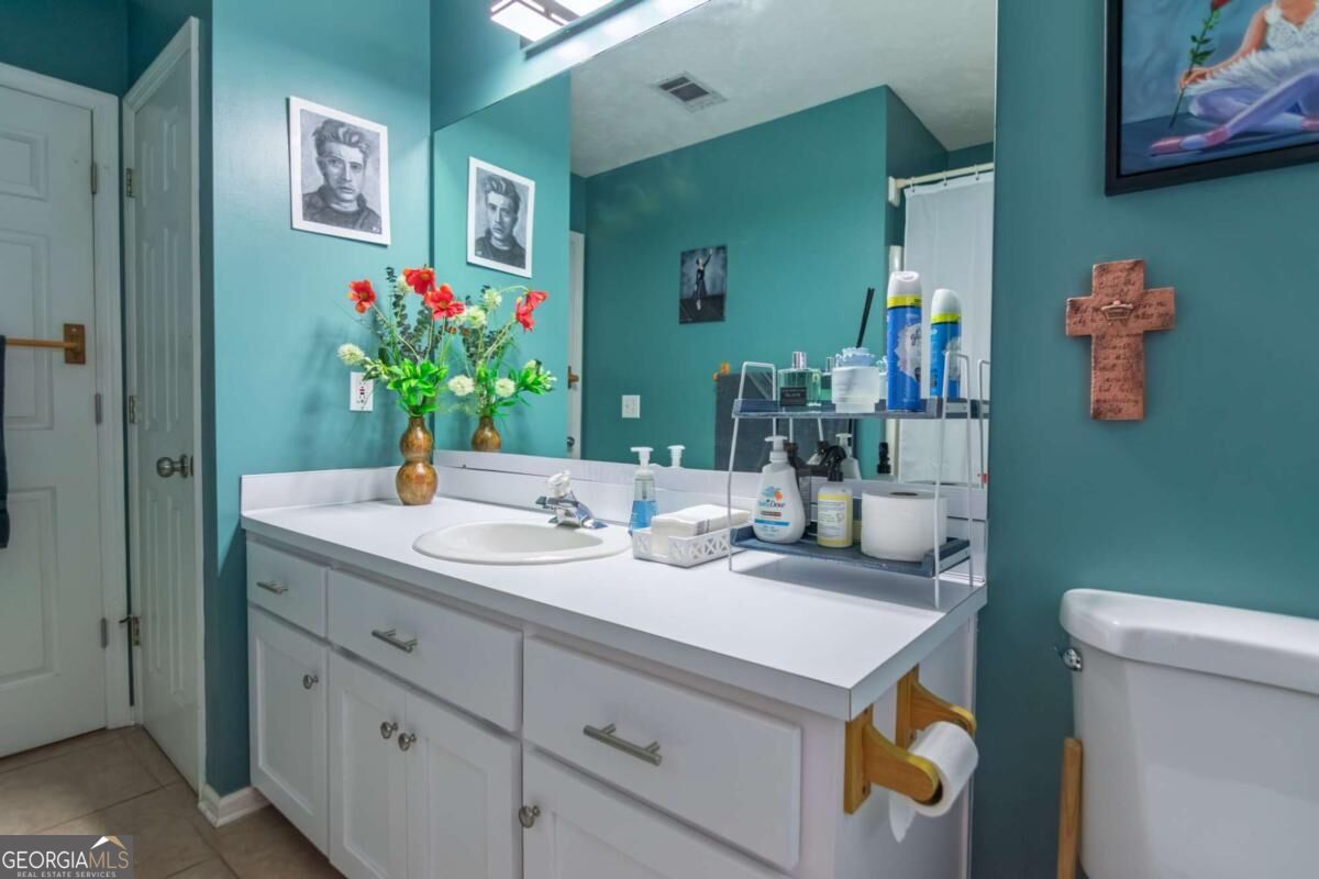 200 Sullivan Circle Property Photo 31