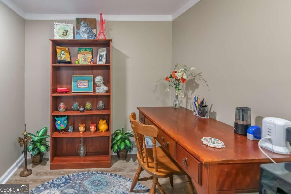 200 Sullivan Circle Property Photo 36