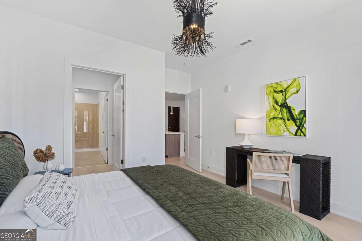 775 Juniper Street Ne # 409 Property Photo 11