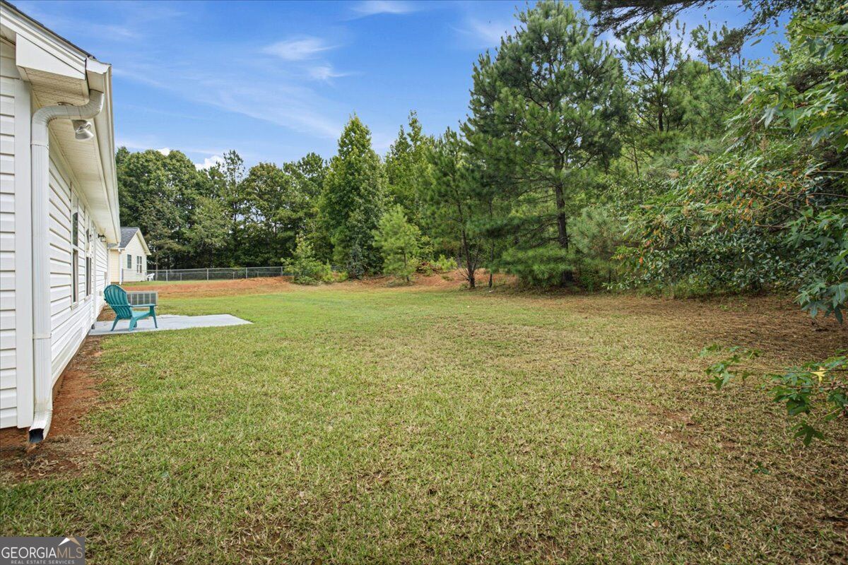 255 Hunters Trace Property Photo 8