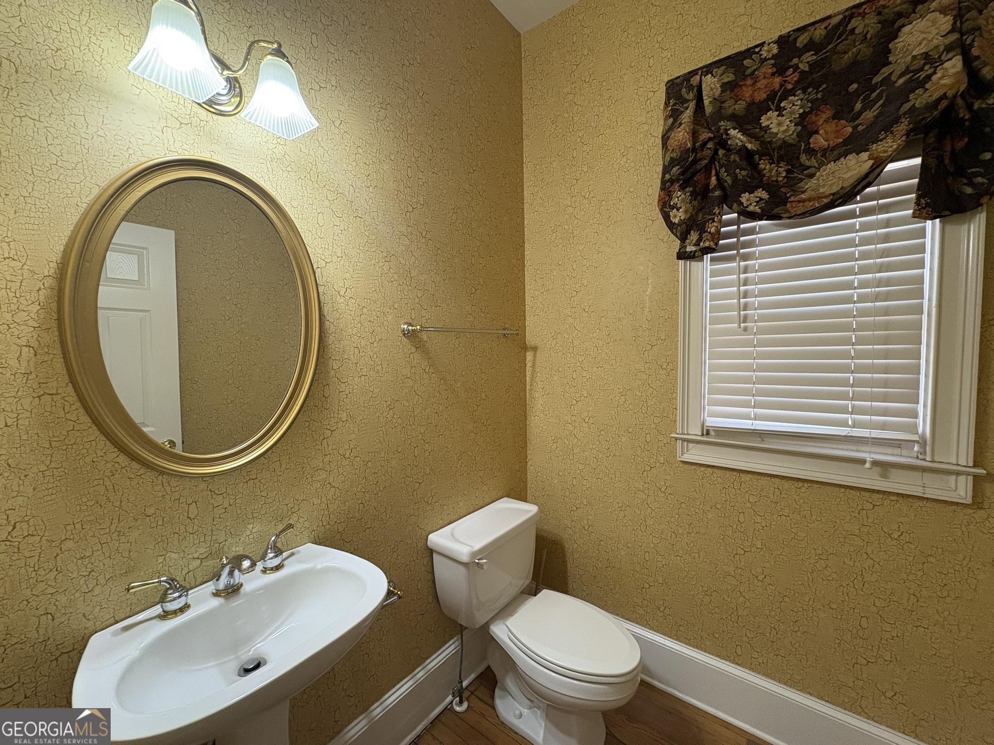 5930 Abbotts Run Trail Property Photo 9