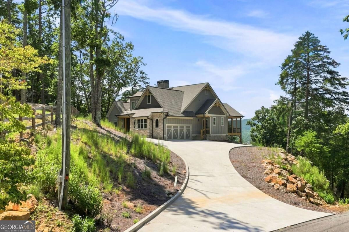 102 Moose Loop Property Photo 1