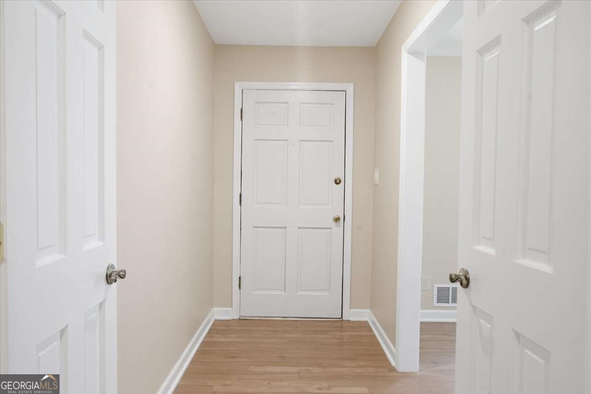 235 Sandstone Drive Property Photo 4
