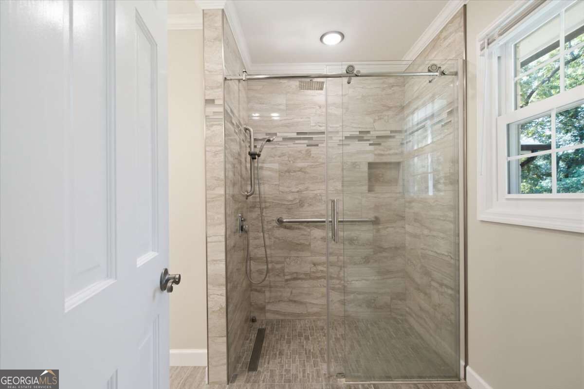 235 Sandstone Drive Property Photo 28